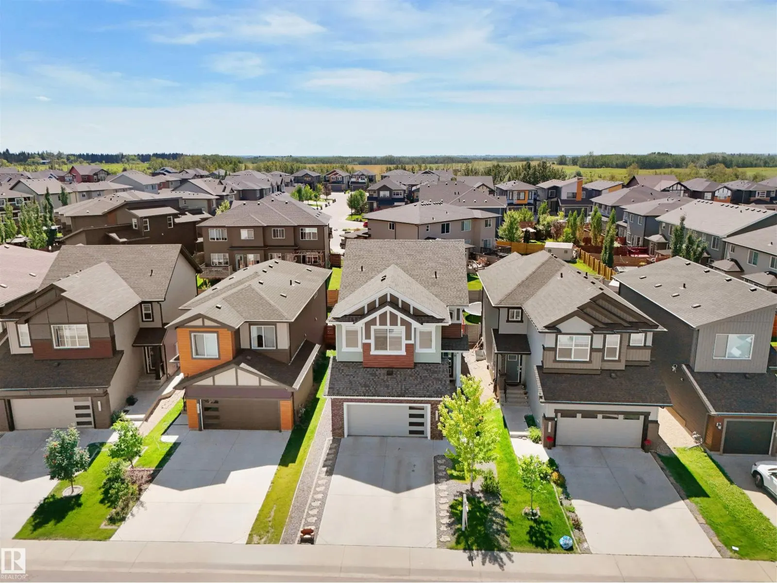 4015 6 AV SW
