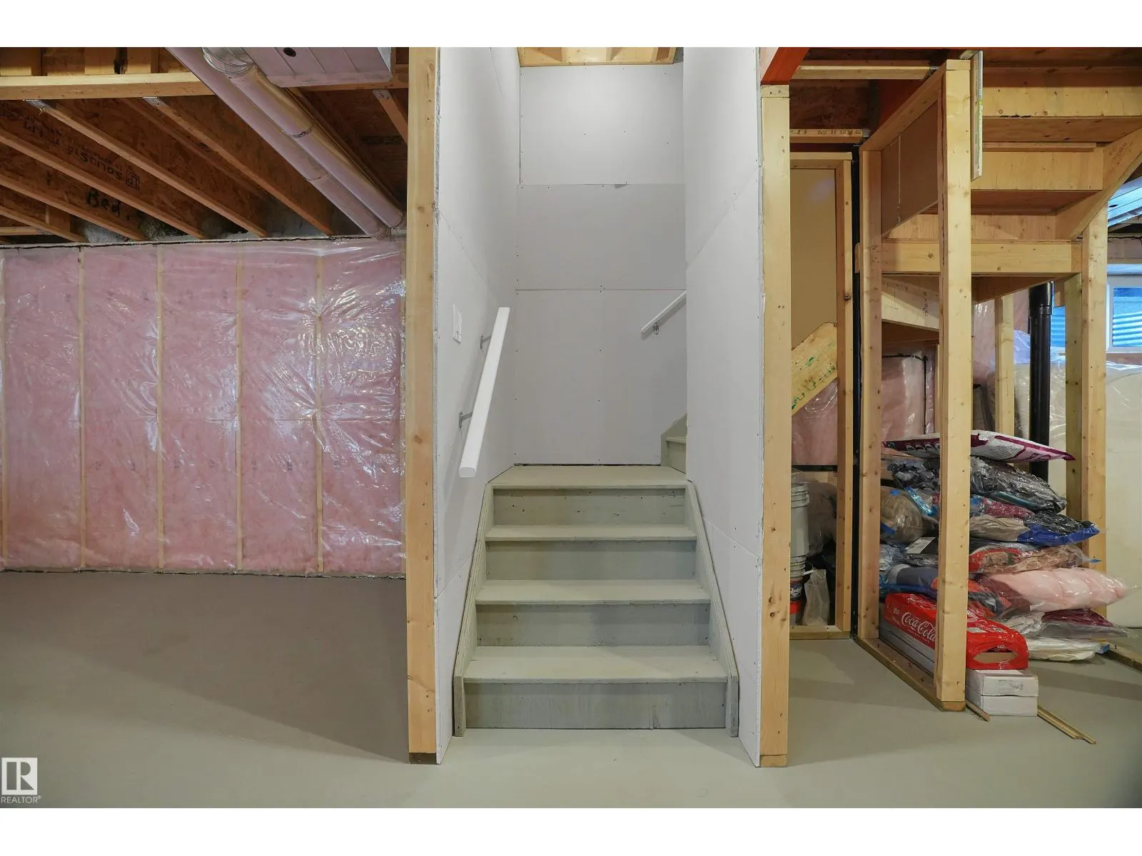 4015 6 AV SW