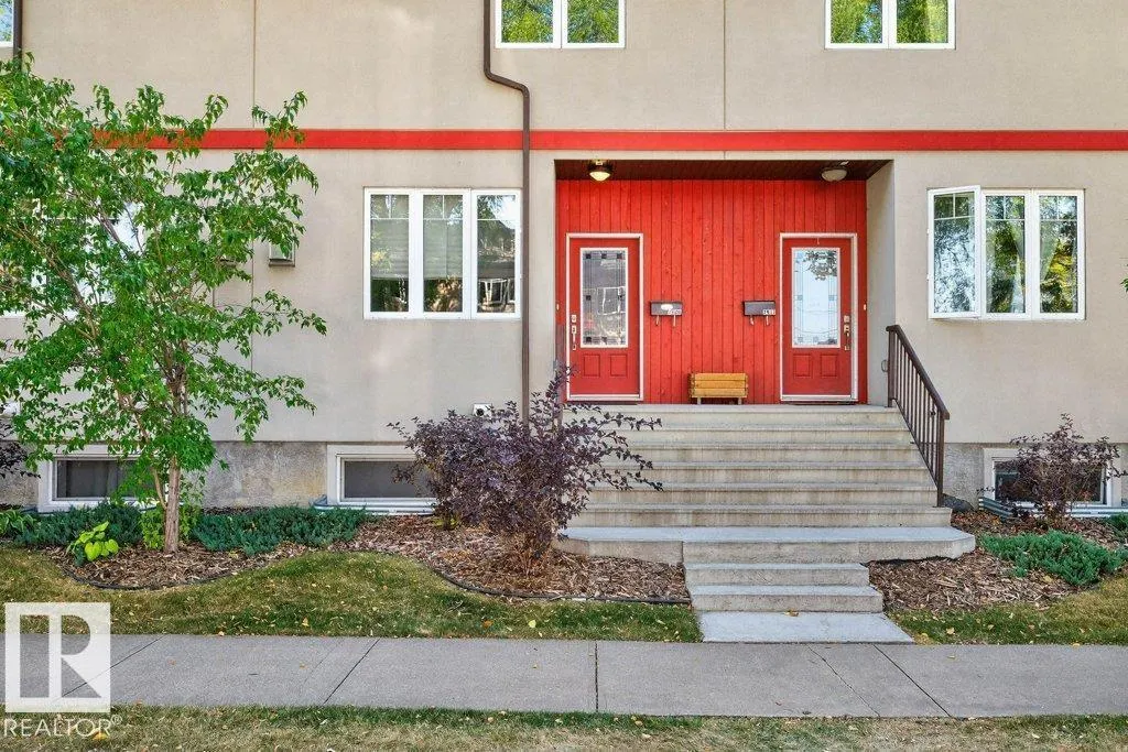 7909 105 AV NW NW