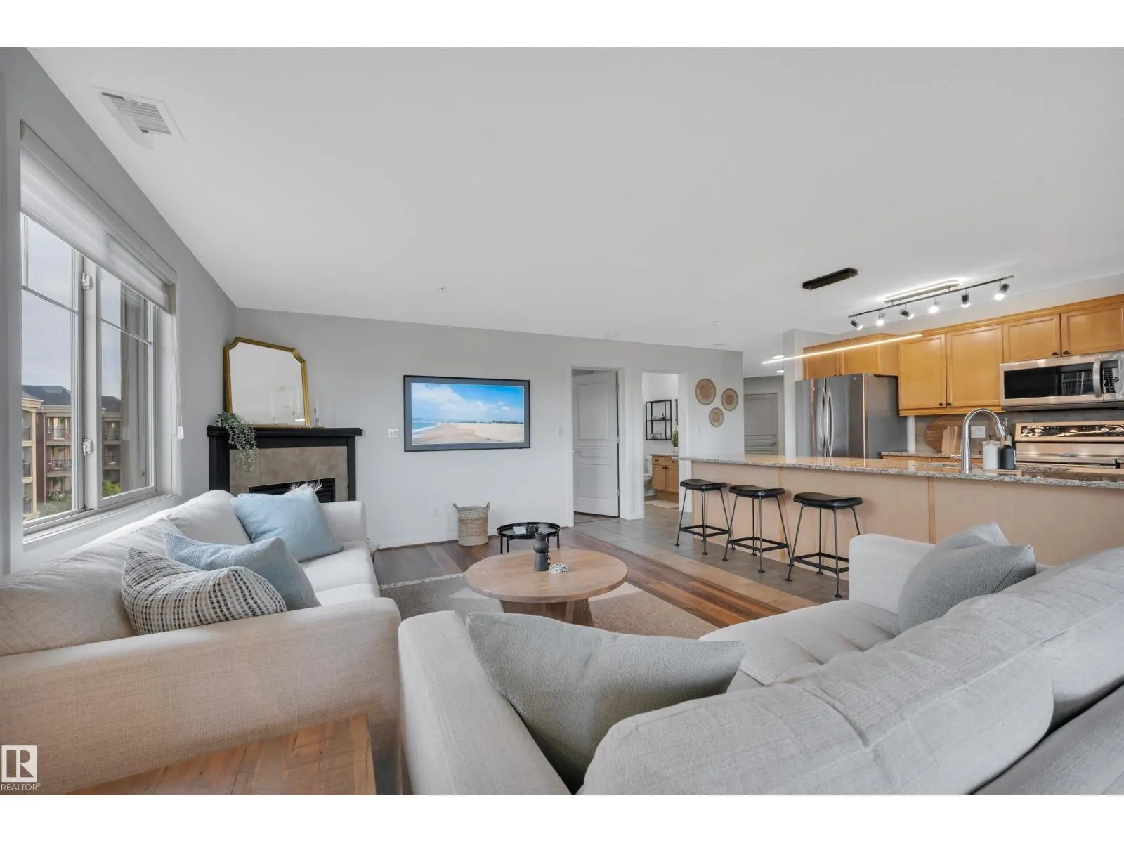 #311 400 Palisades WY