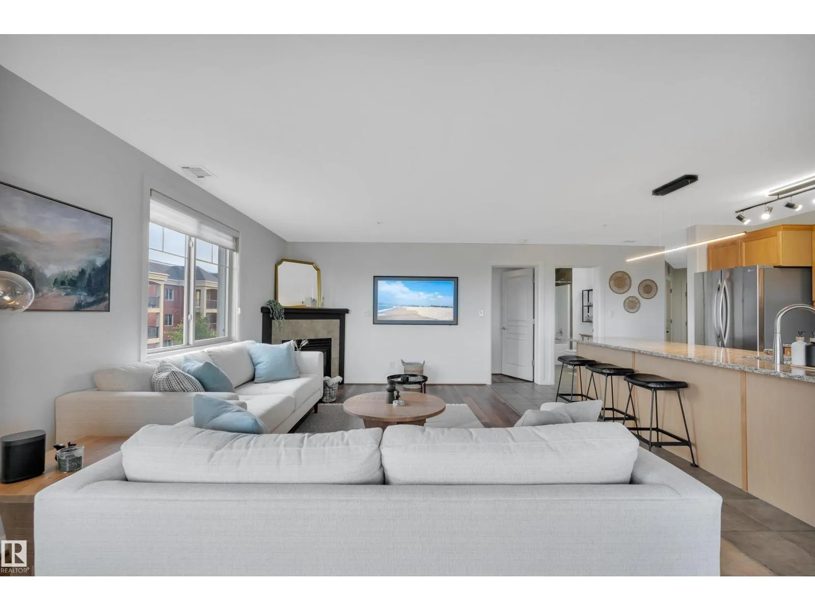 #311 400 Palisades WY