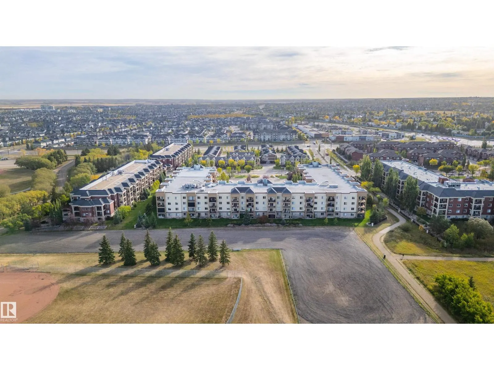 #311 400 Palisades WY