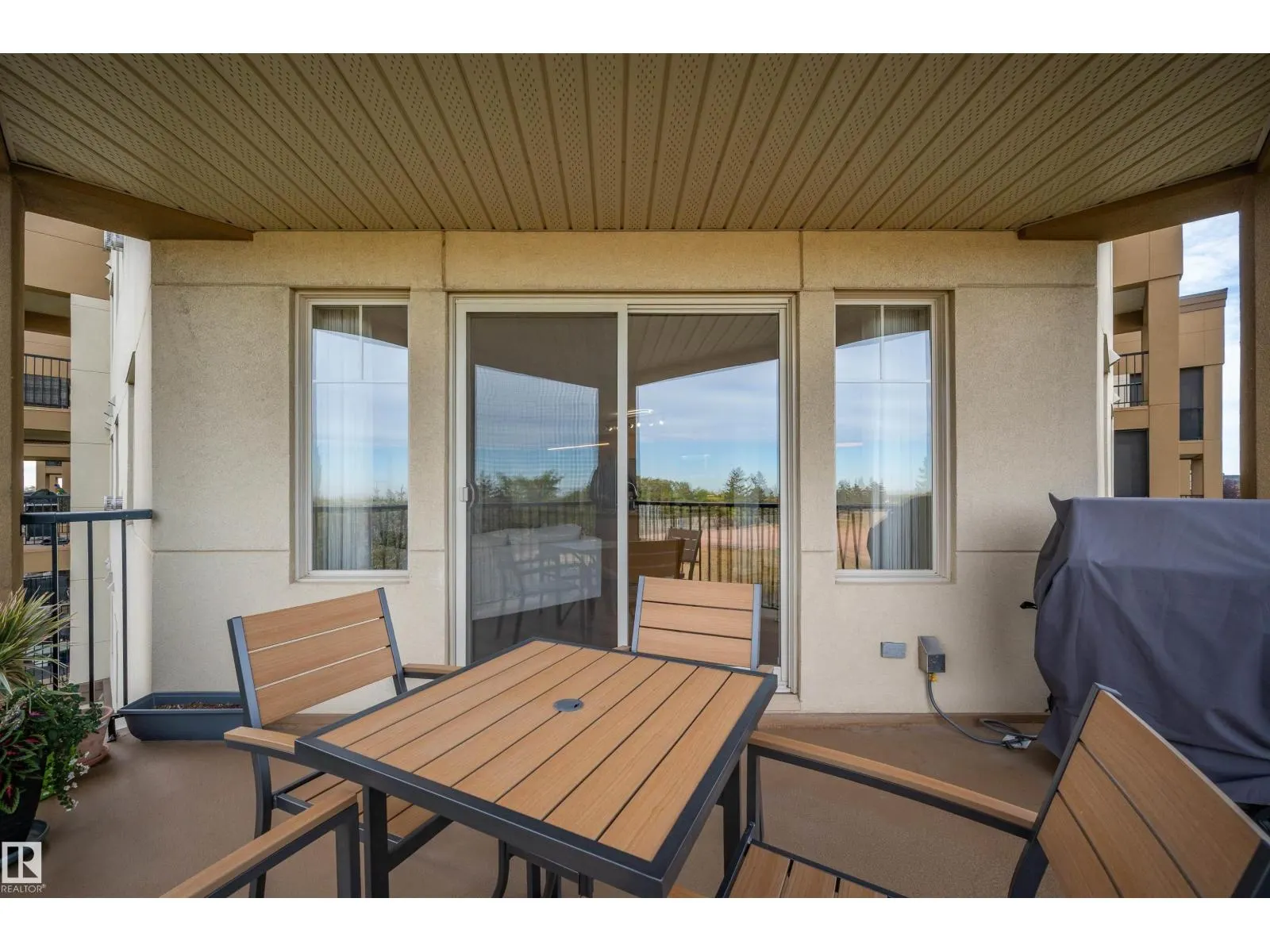 #311 400 Palisades WY