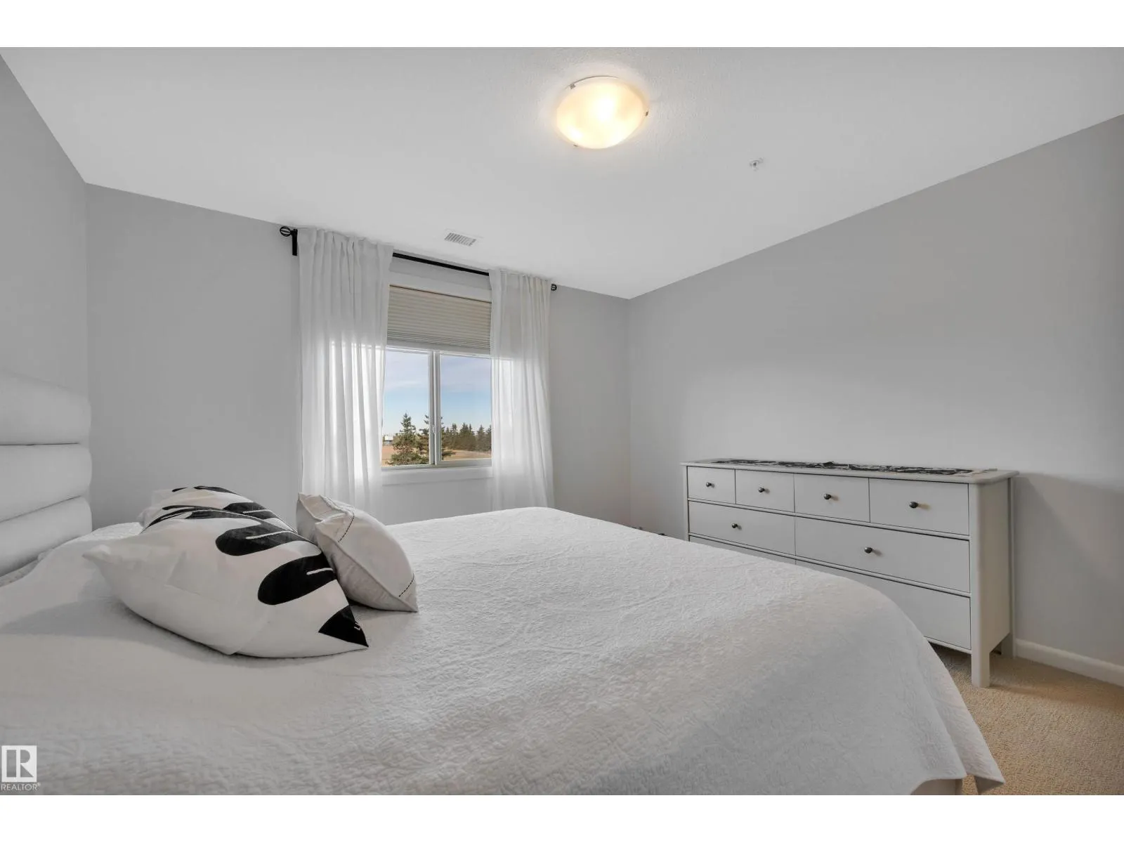 #311 400 Palisades WY