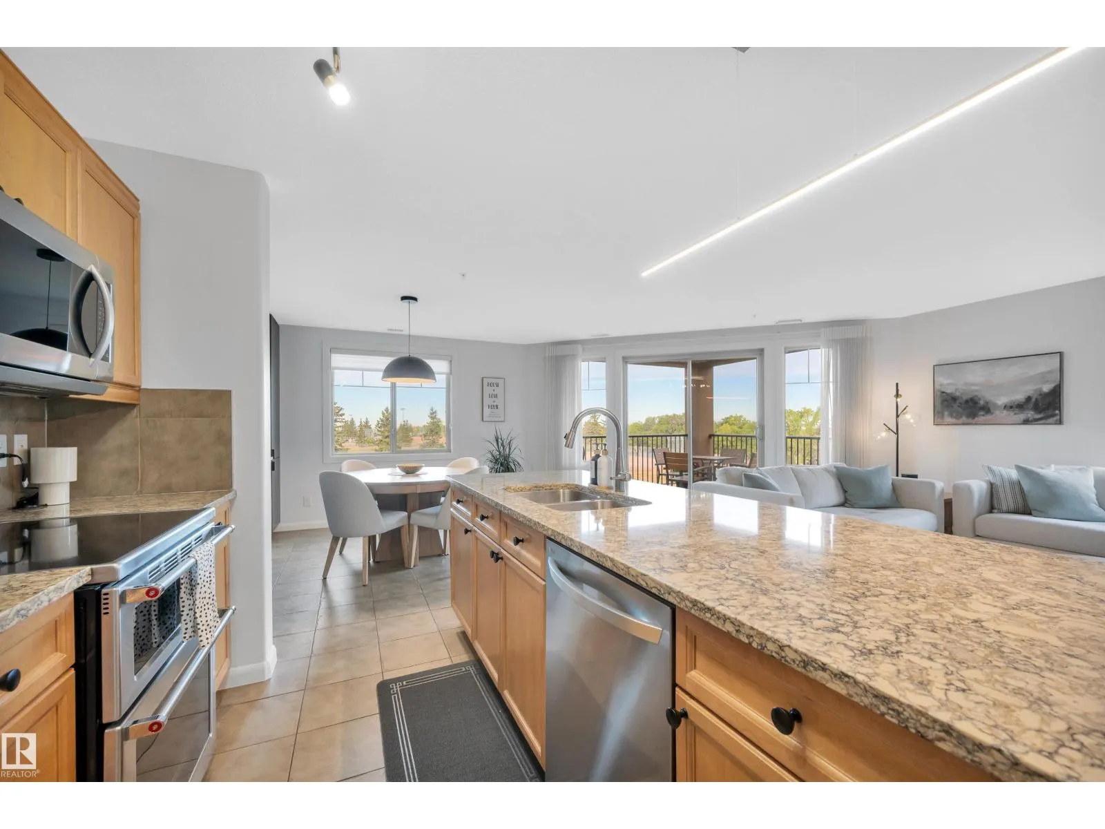 #311 400 Palisades WY