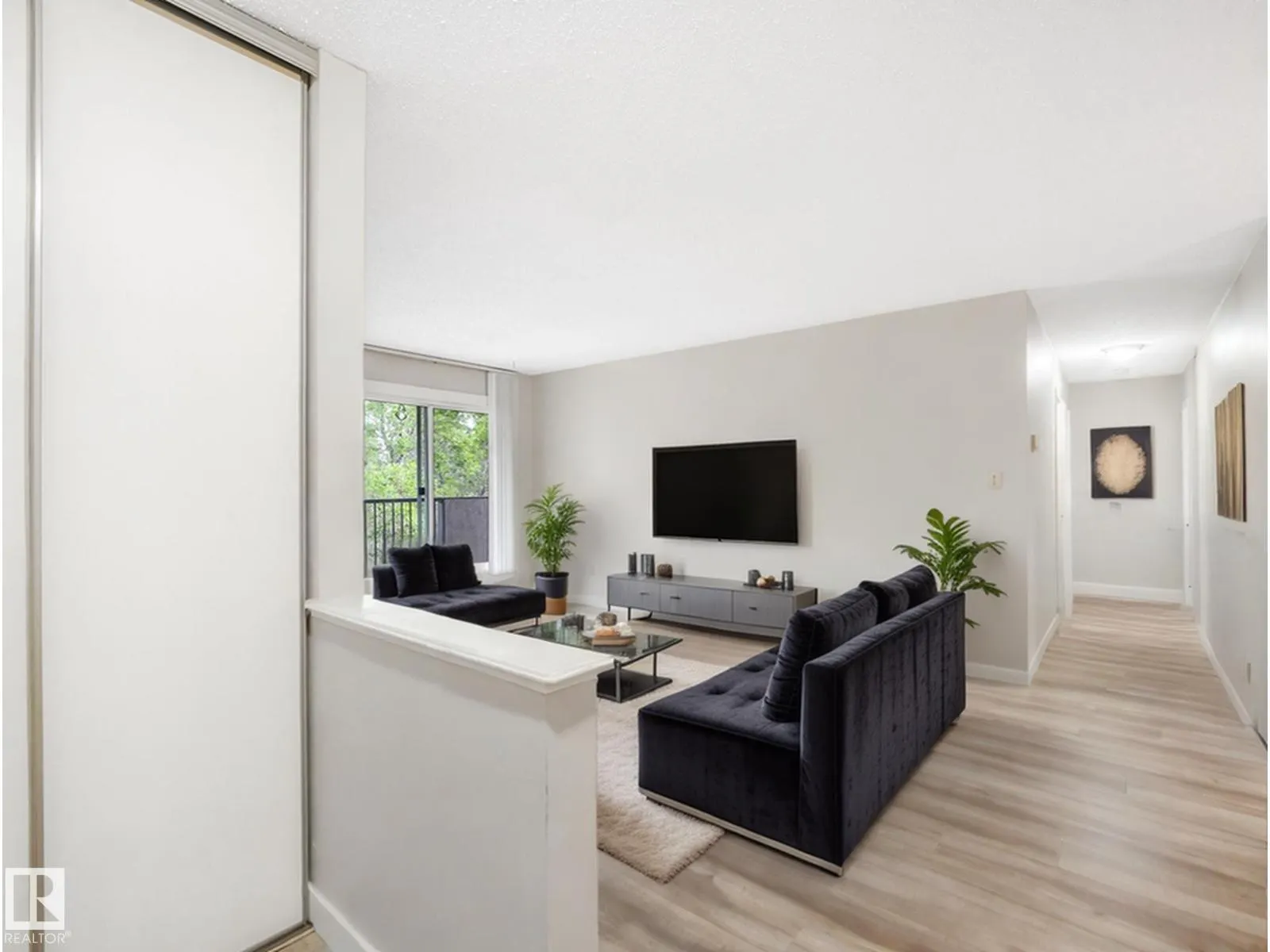 #305 45 AKINS DR