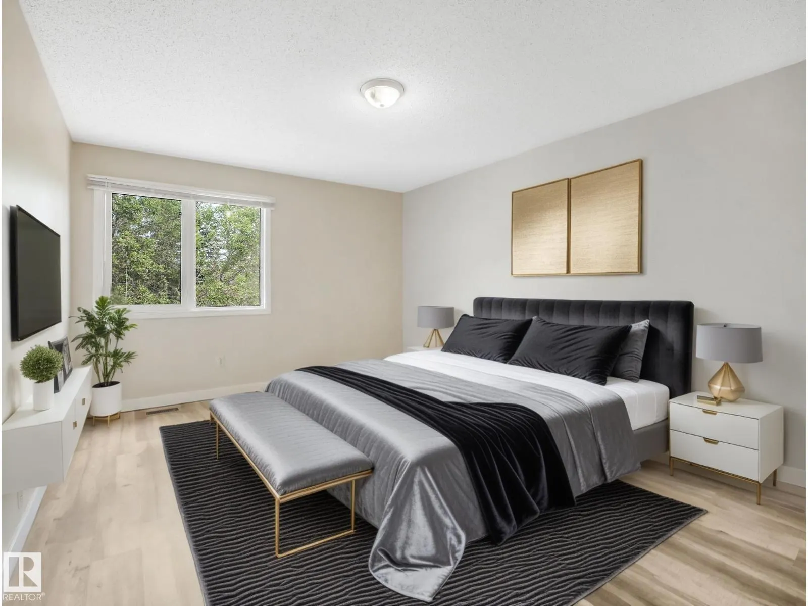 #305 45 AKINS DR
