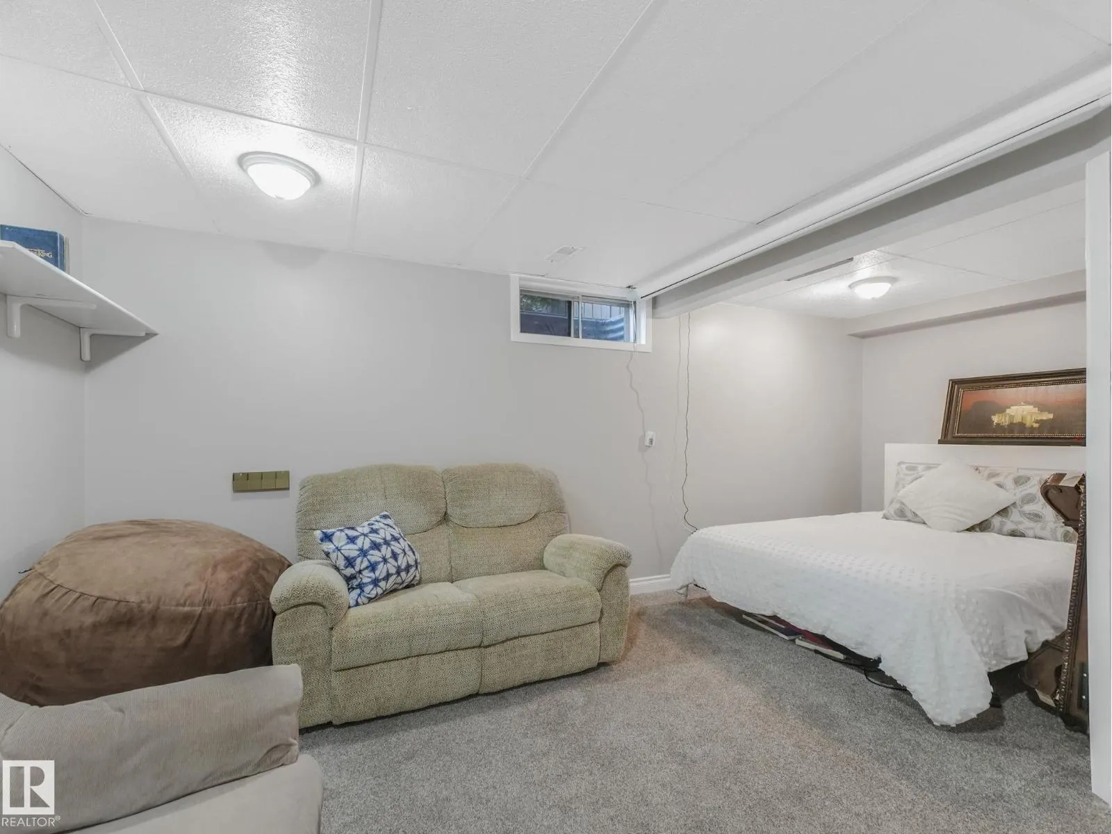 3515 42 AV NW