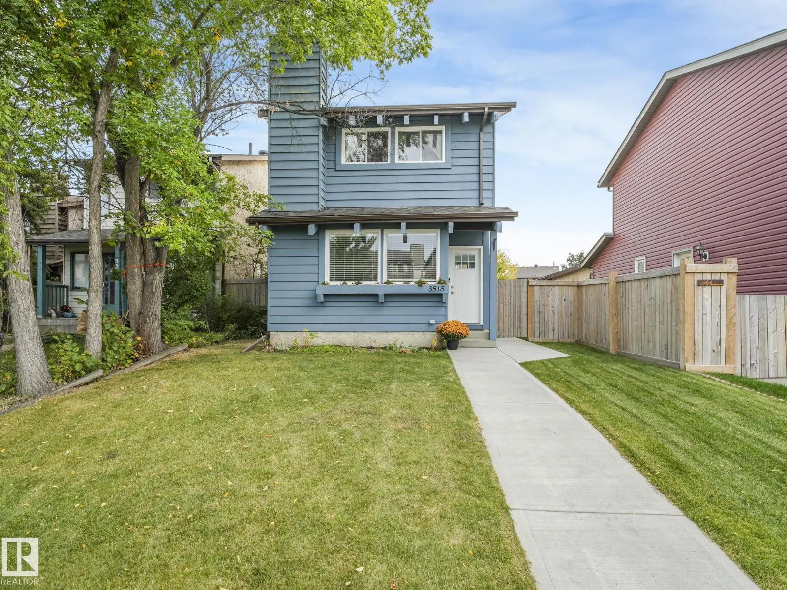 3515 42 AV NW