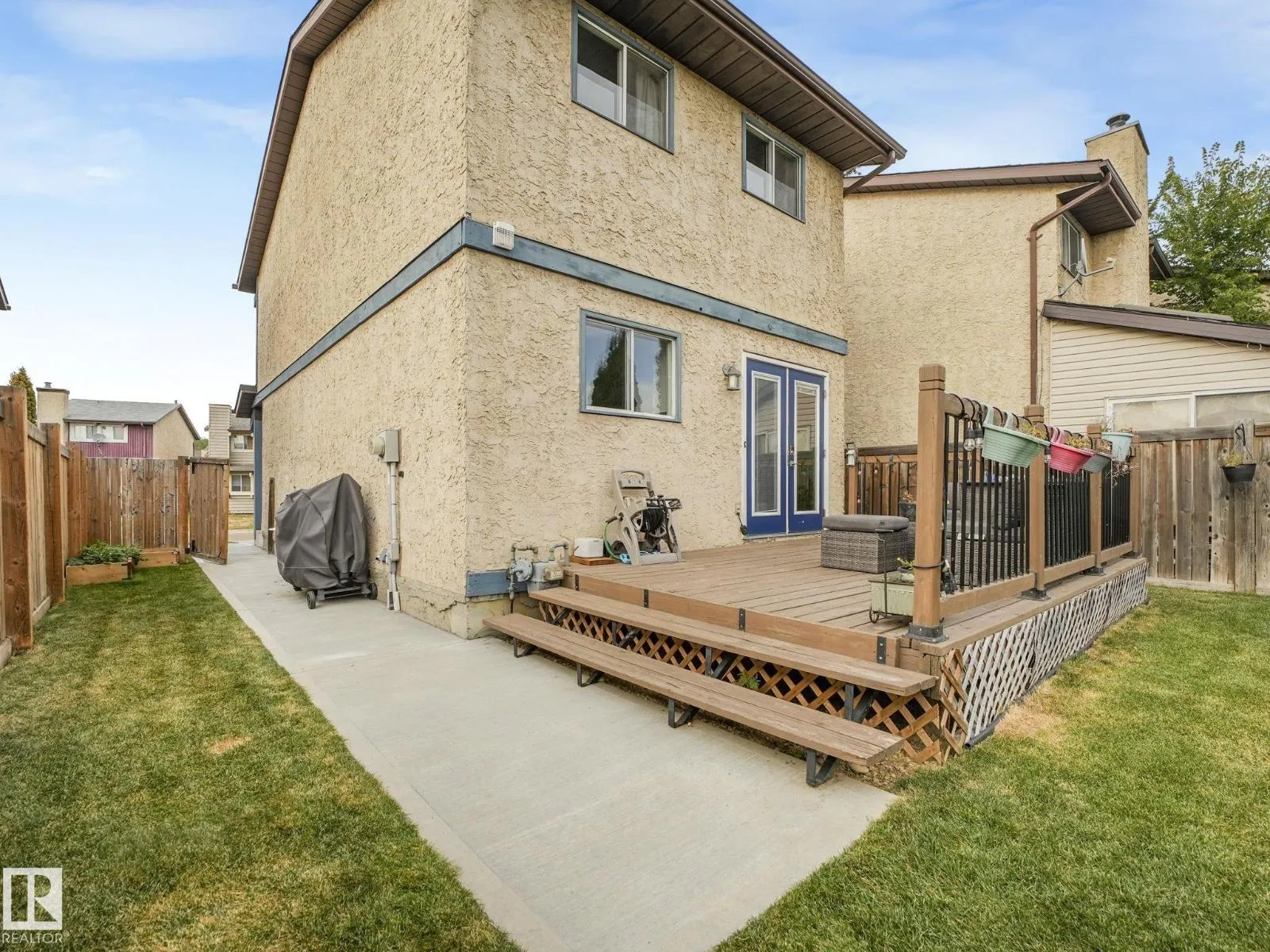 3515 42 AV NW