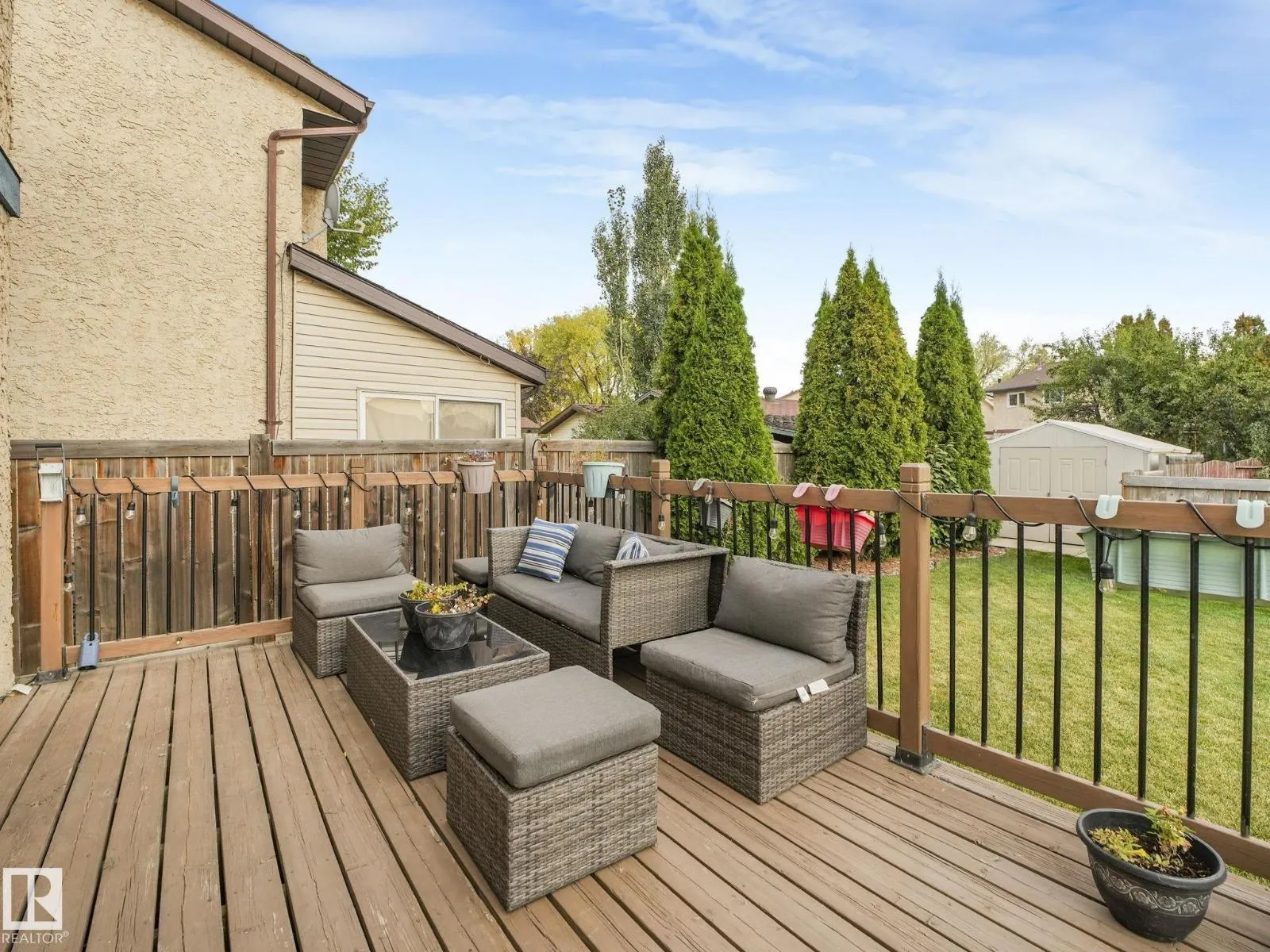 3515 42 AV NW