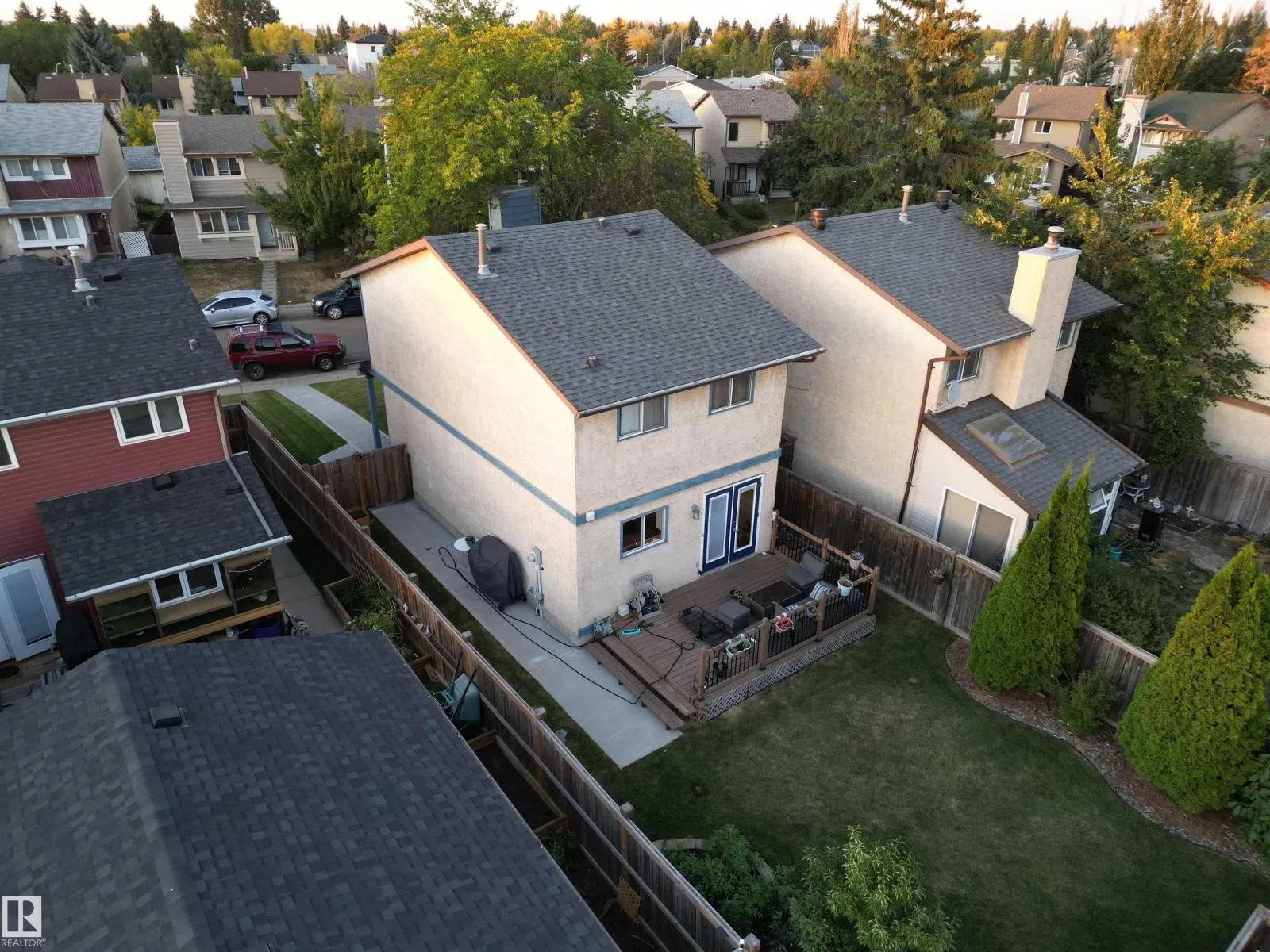 3515 42 AV NW