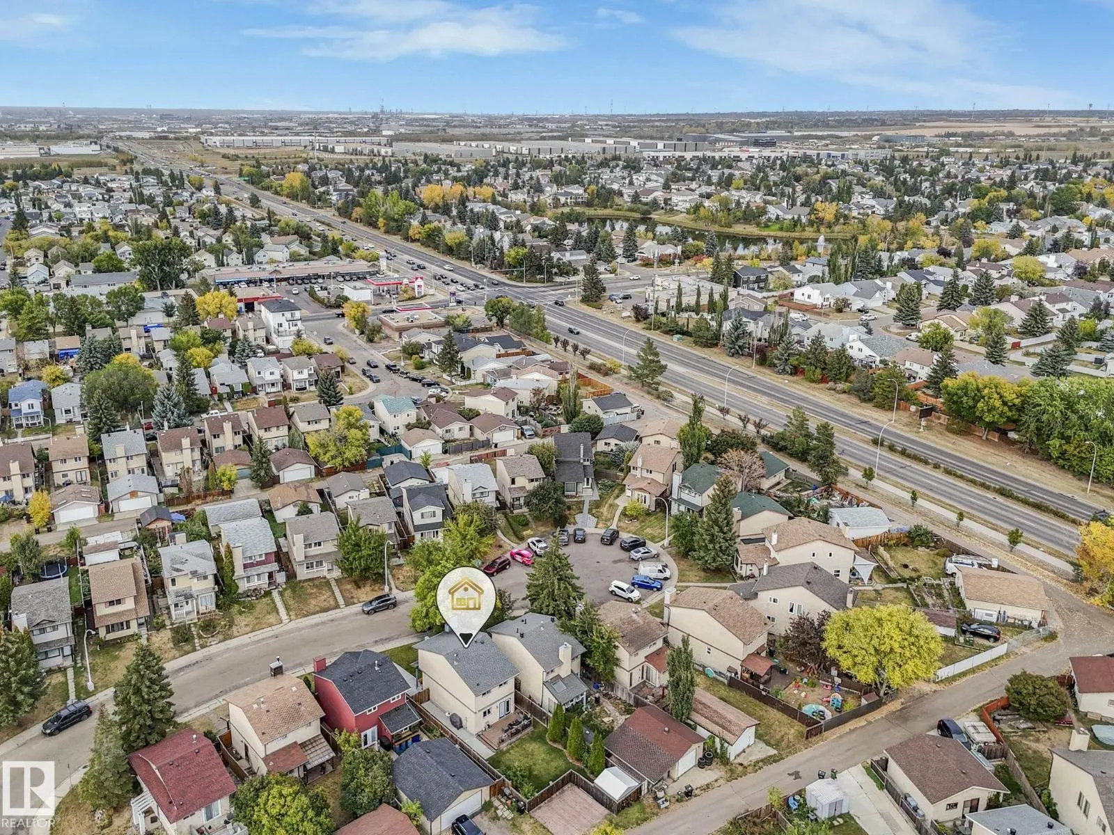 3515 42 AV NW