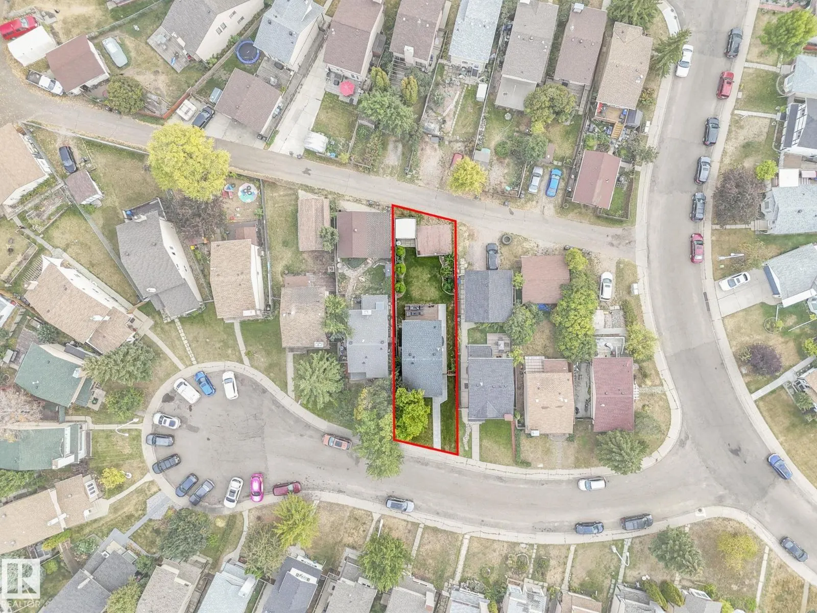 3515 42 AV NW