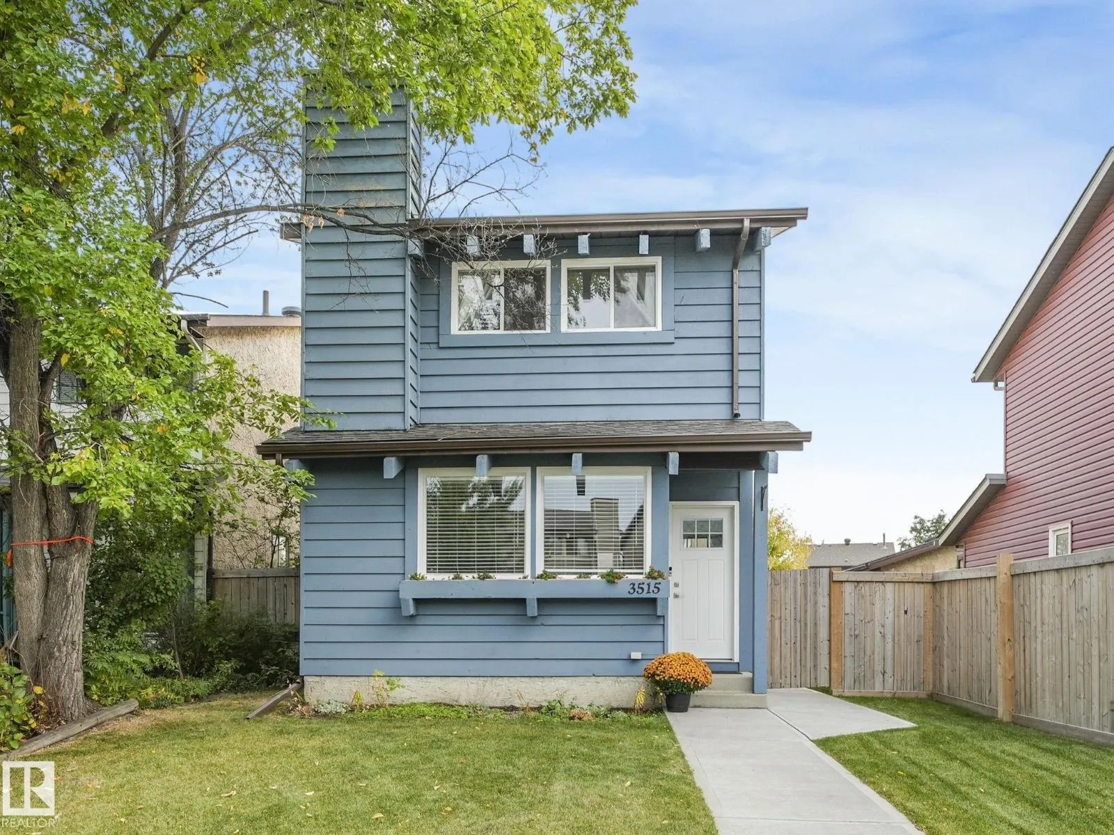 3515 42 AV NW