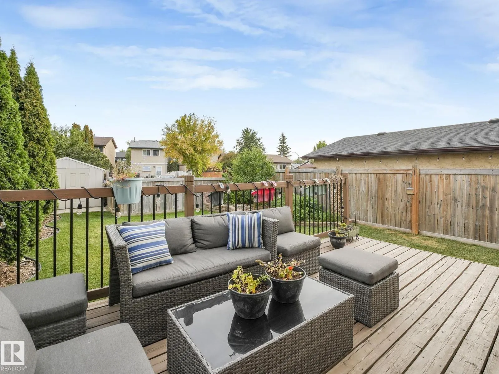 3515 42 AV NW