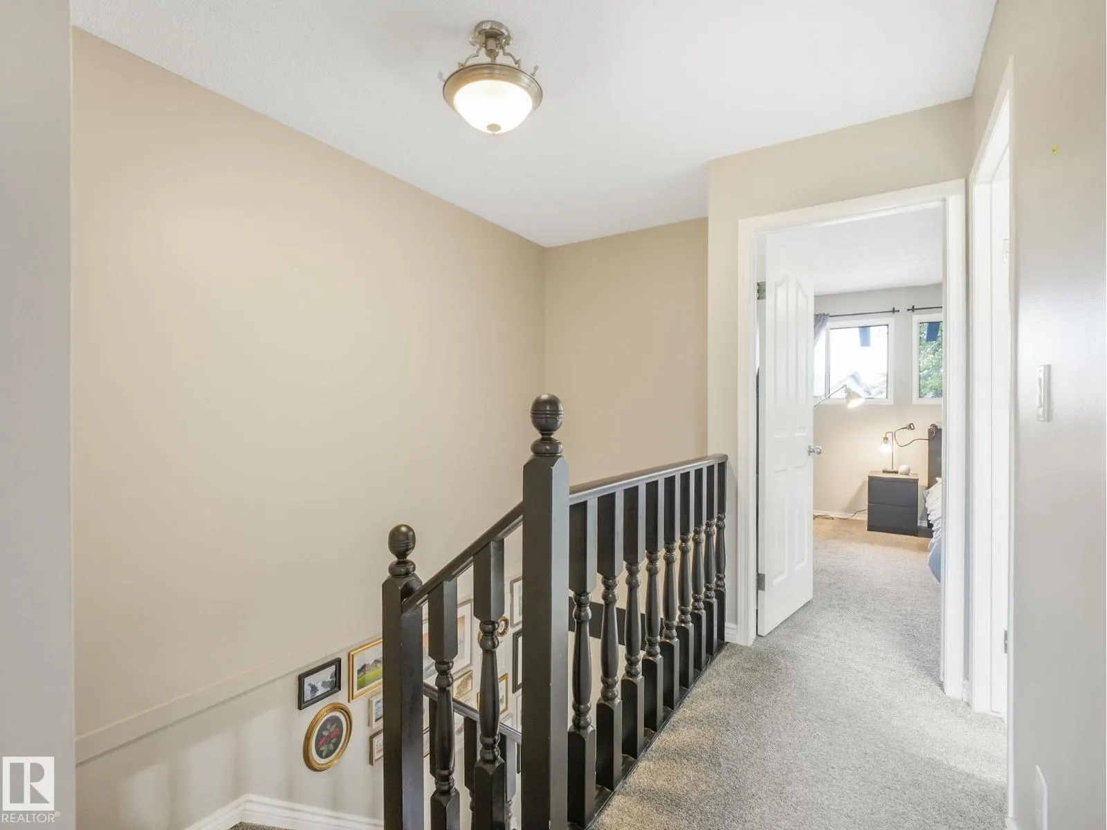 3515 42 AV NW