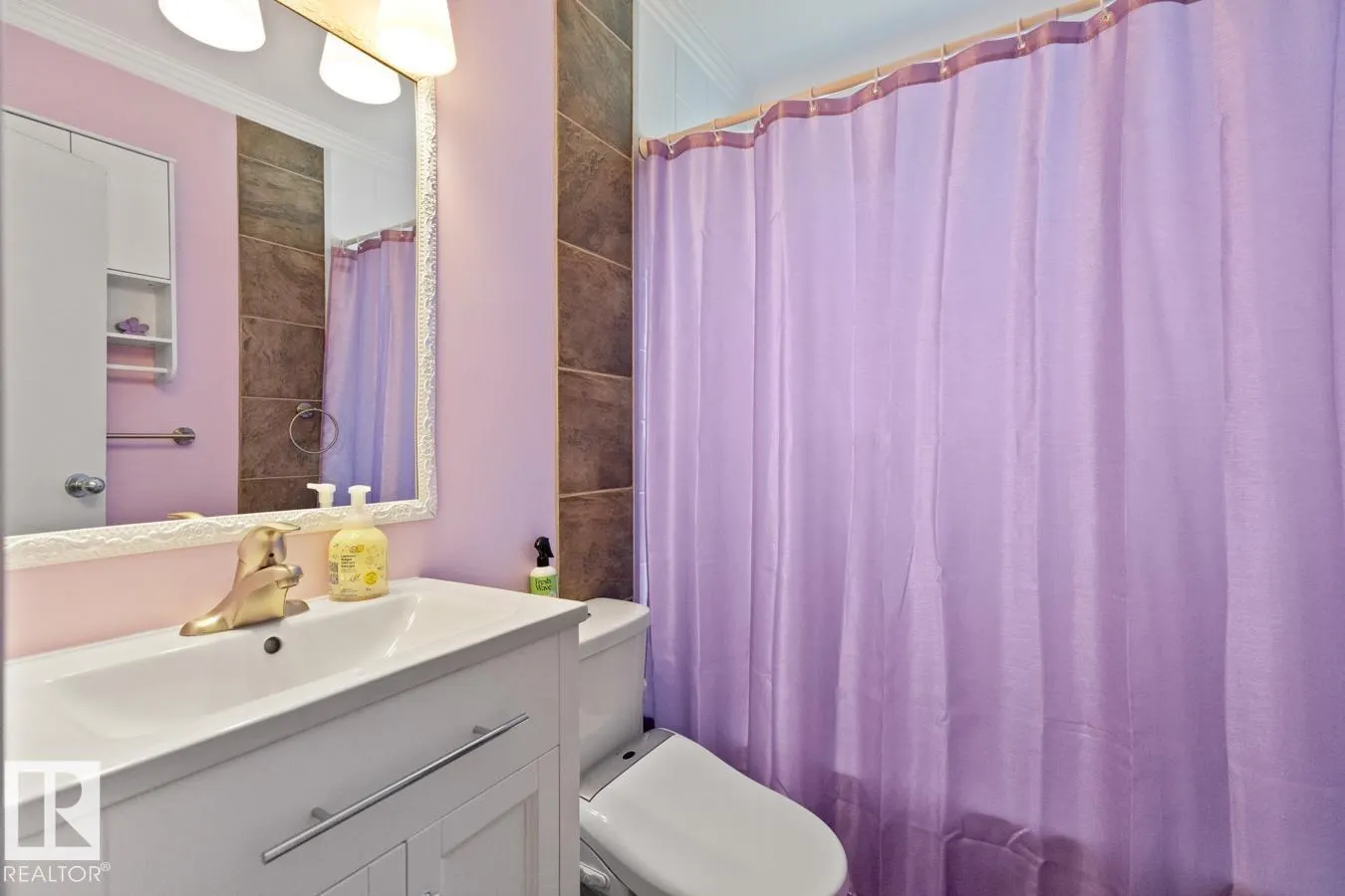 12110 45 ST NW