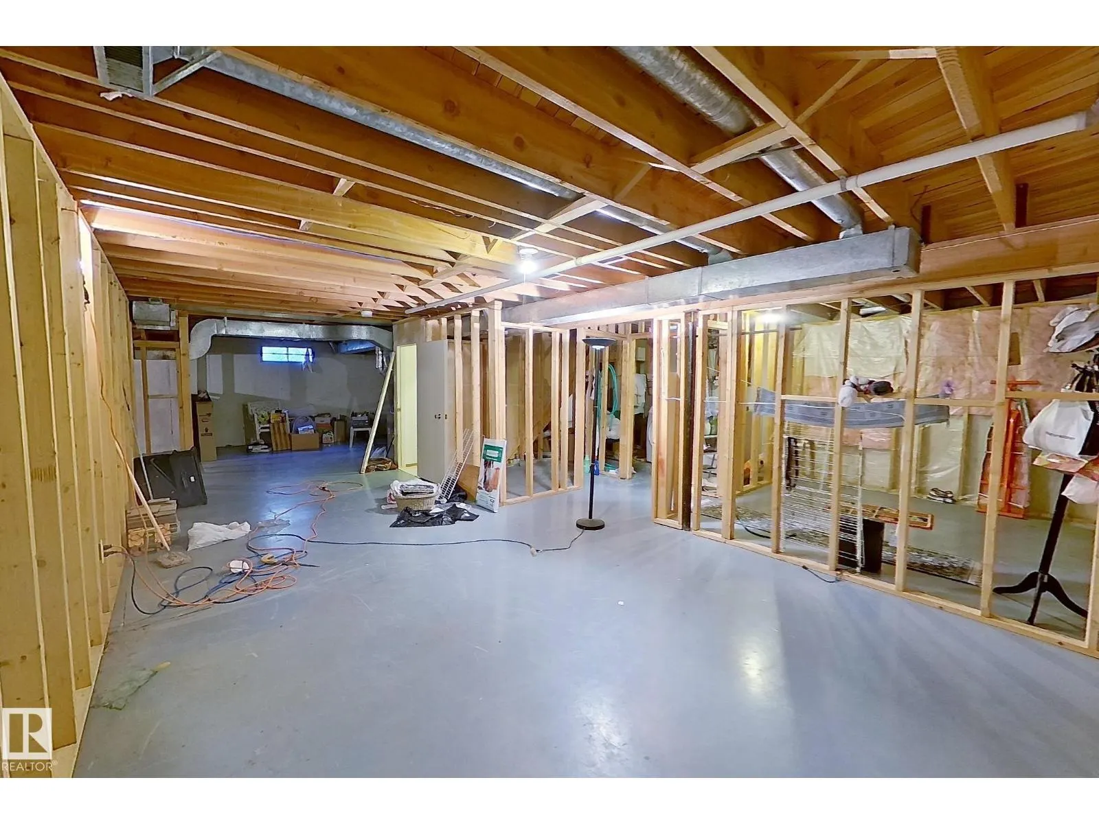 9 GREER CR