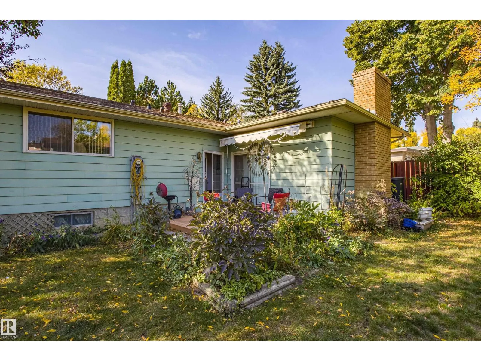 9 GREER CR