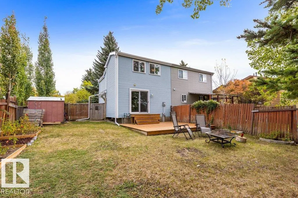 87 WOODCREST AV