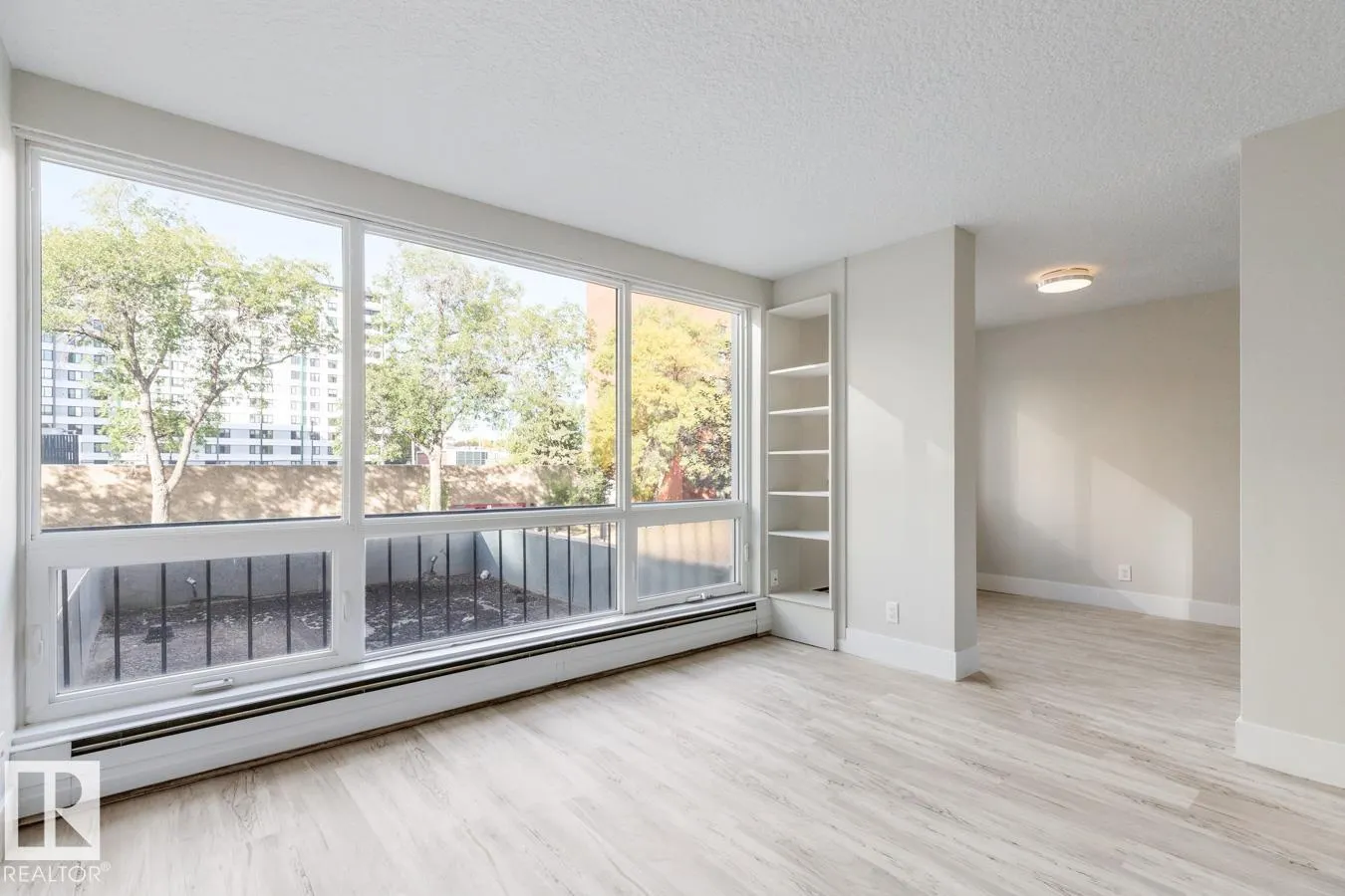 #205 10135 120 ST NW