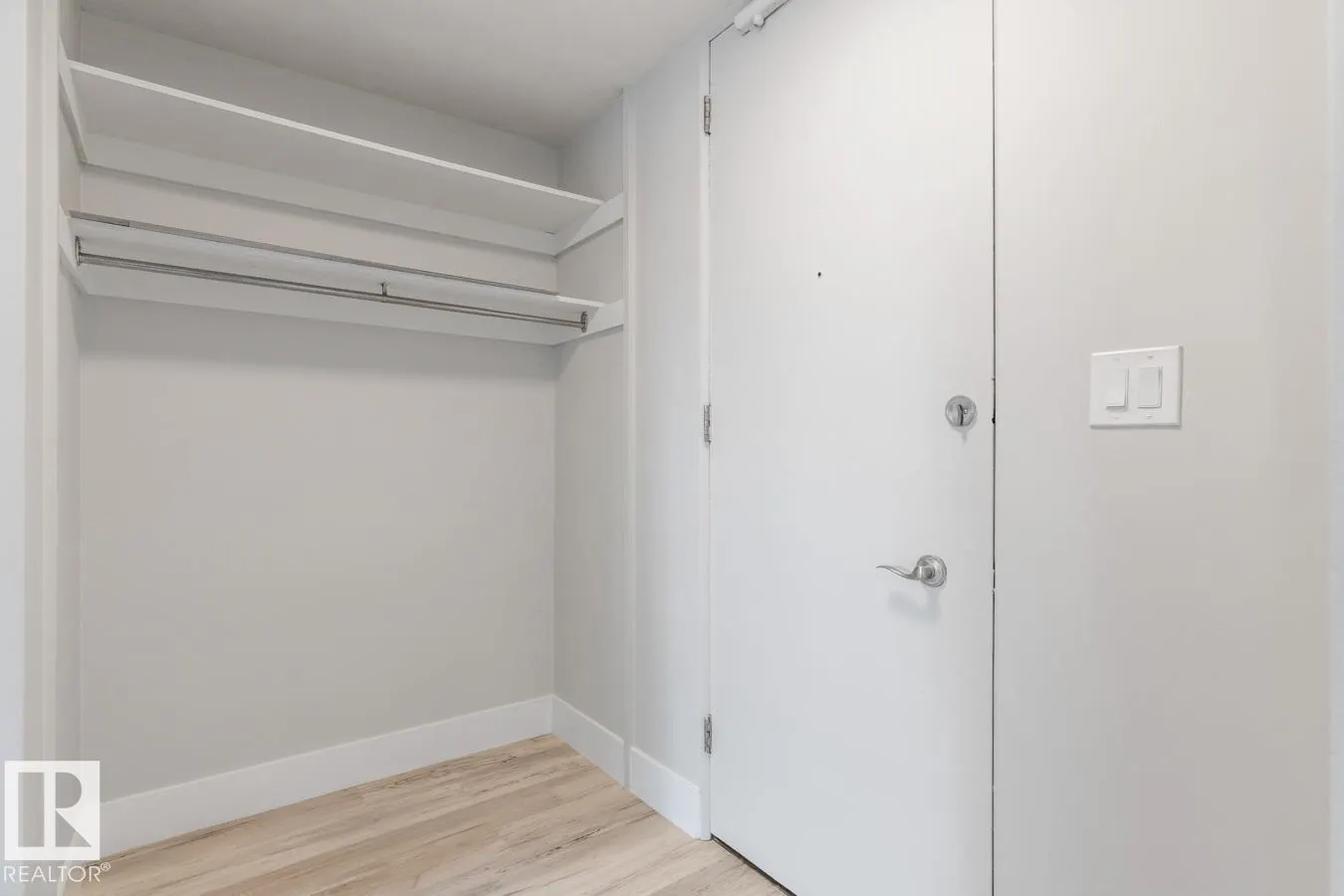 #205 10135 120 ST NW