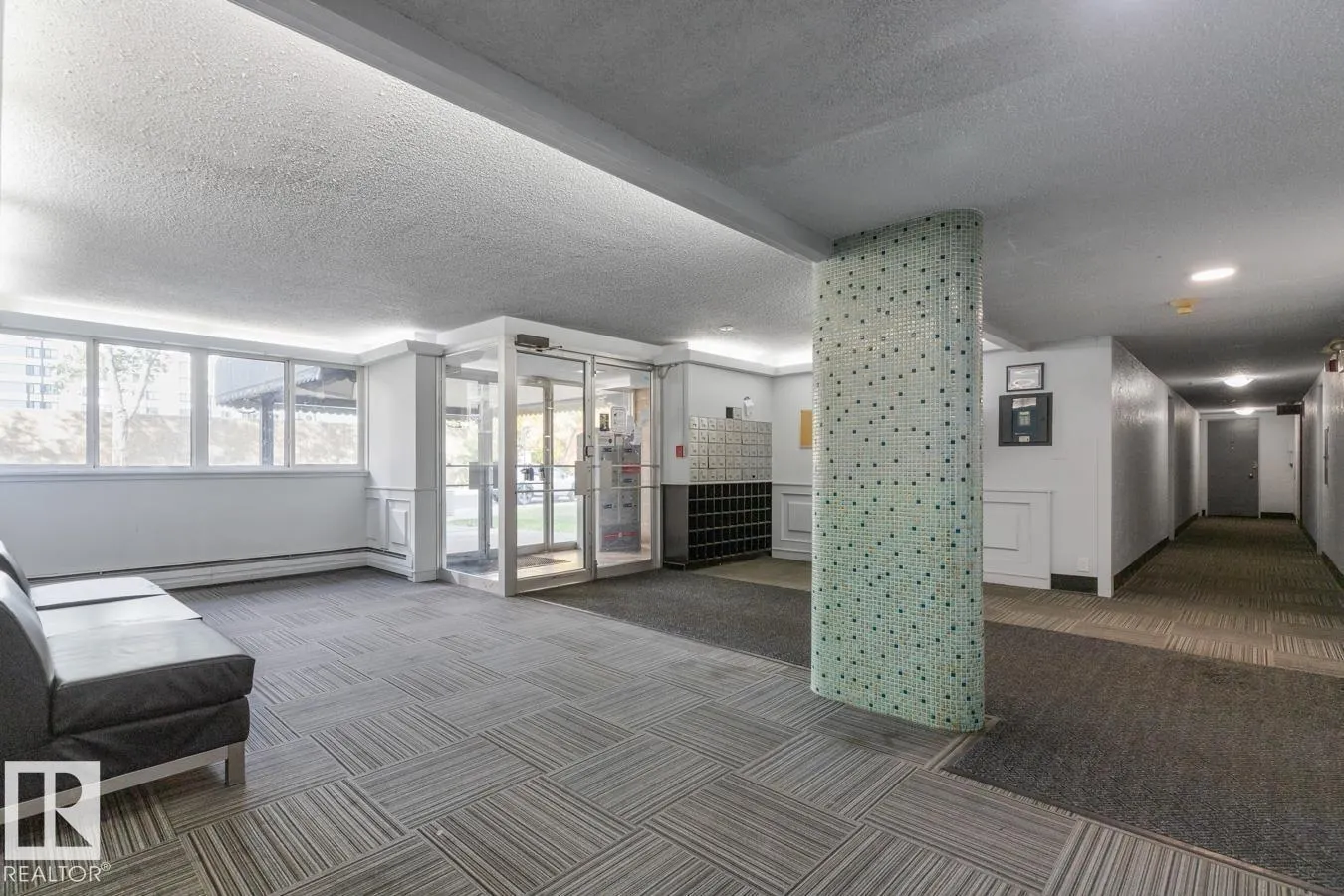 #205 10135 120 ST NW