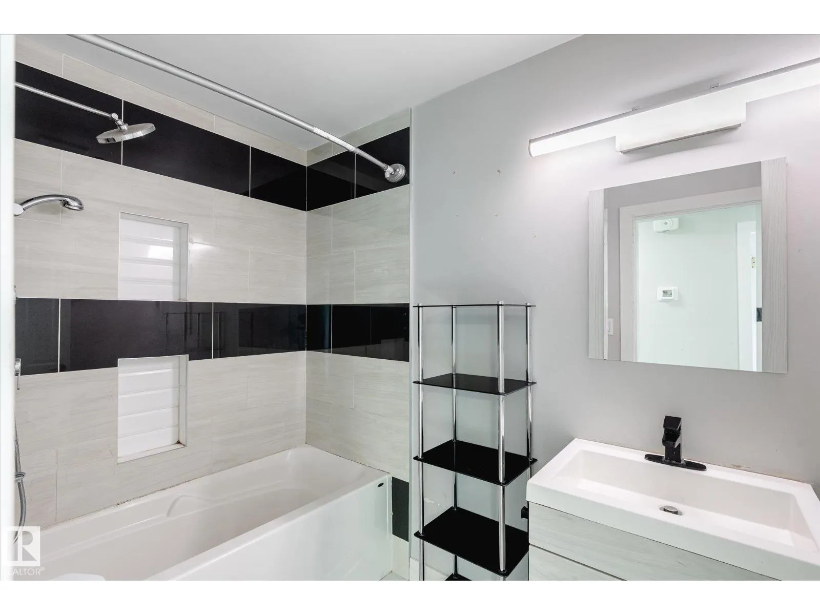 13543 139 ST NW
