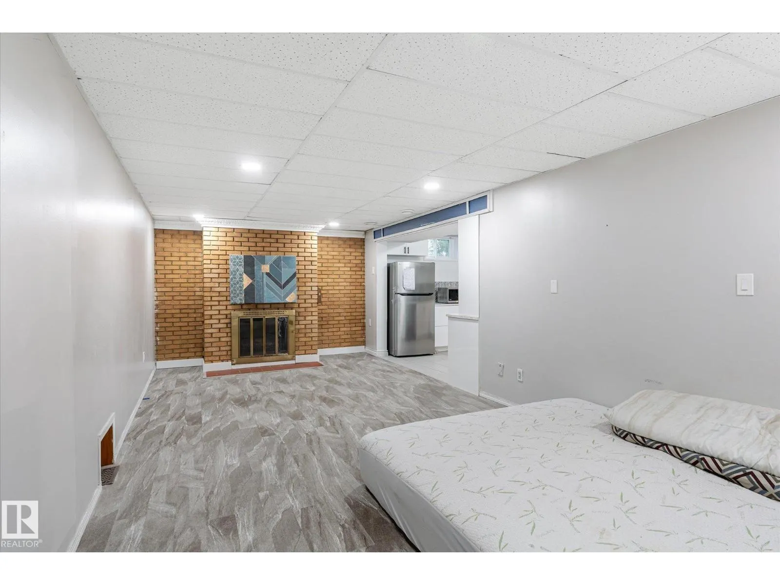 13543 139 ST NW