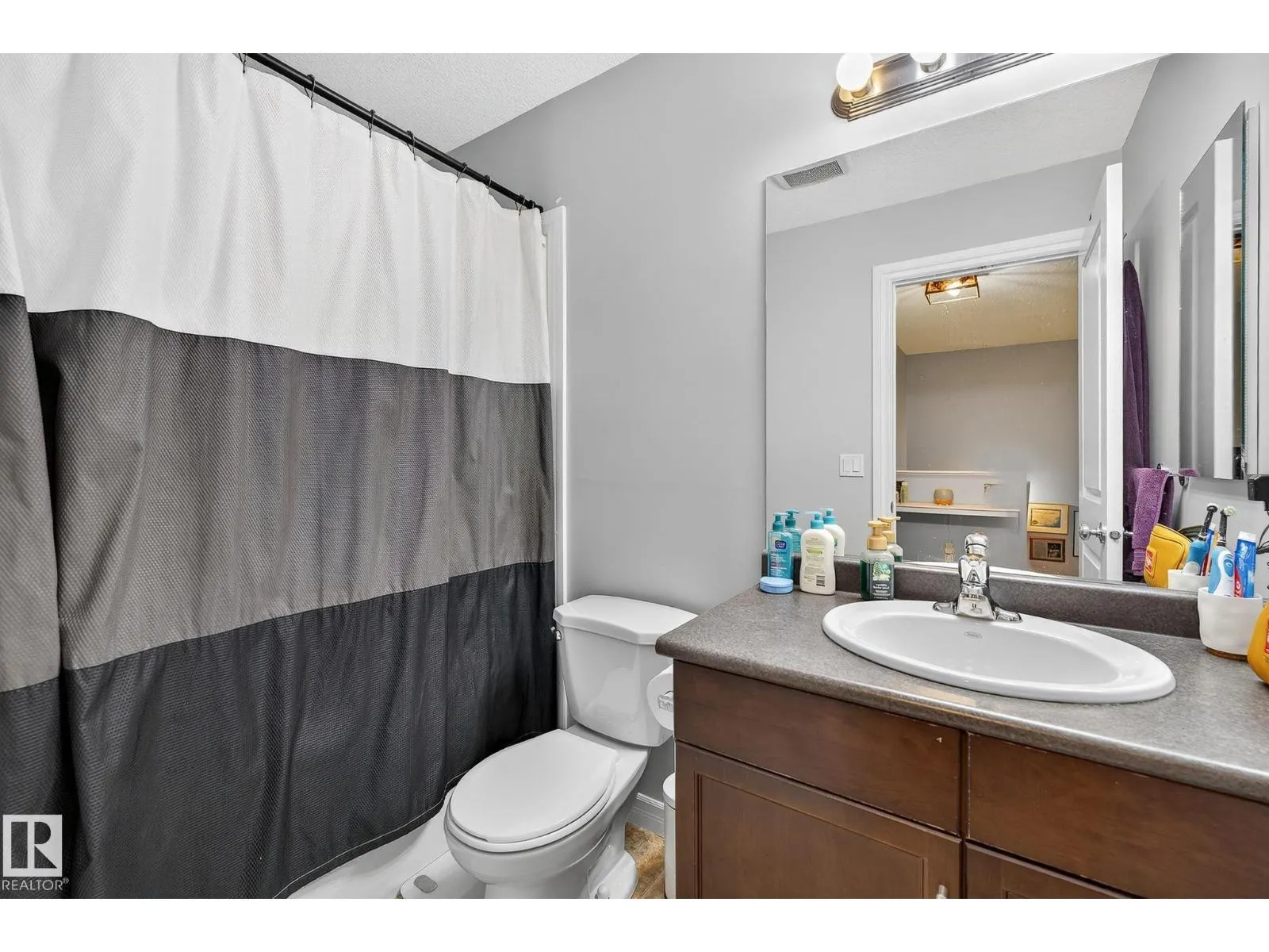 #26 85 Spruce Village DR W