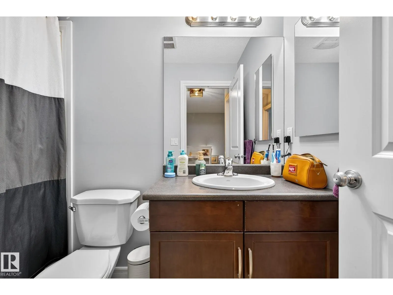 #26 85 Spruce Village DR W