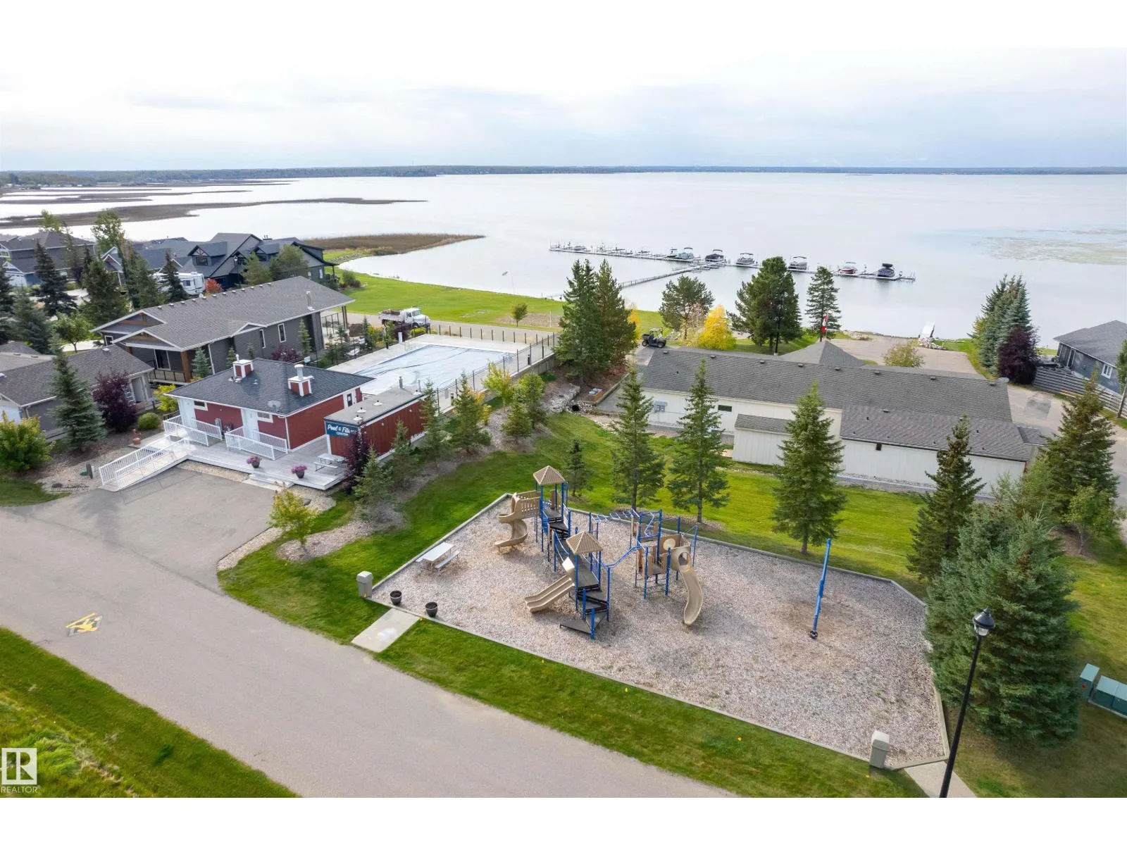 547 55101 STE. ANNE TR