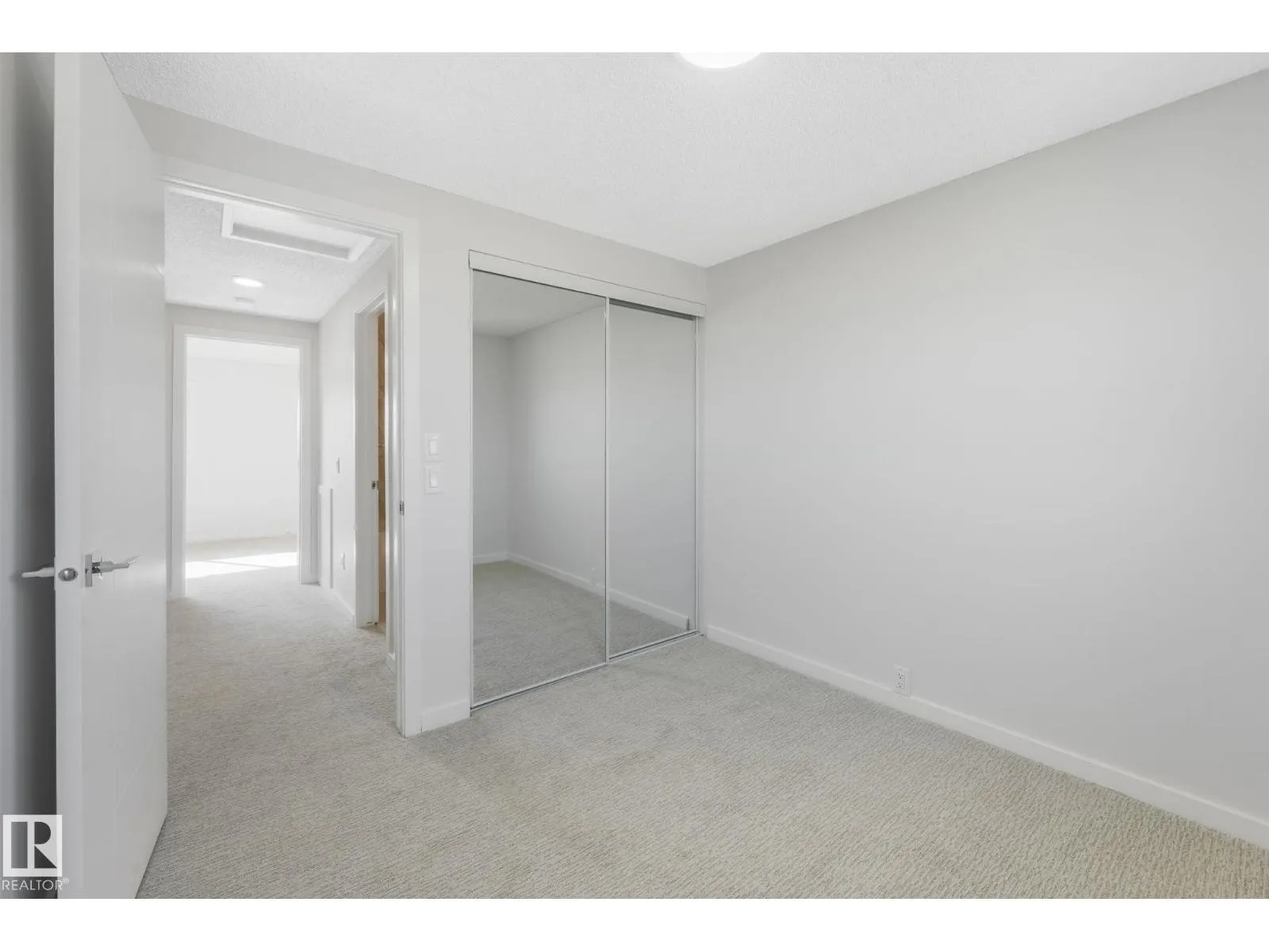 1280 LAKEWOOD RD W NW