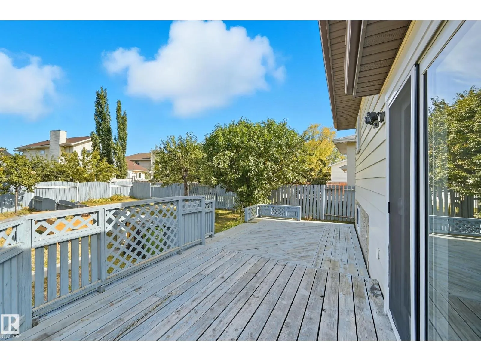 9520 178A AV NW