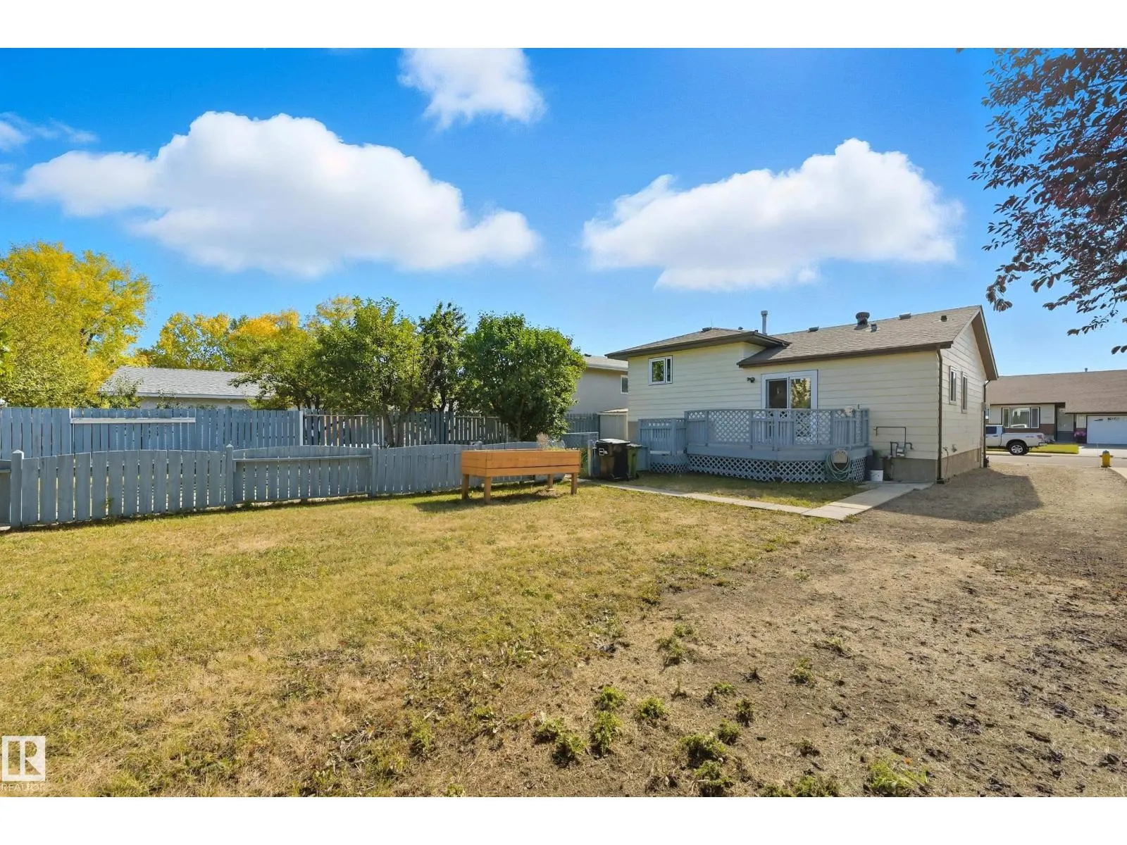 9520 178A AV NW