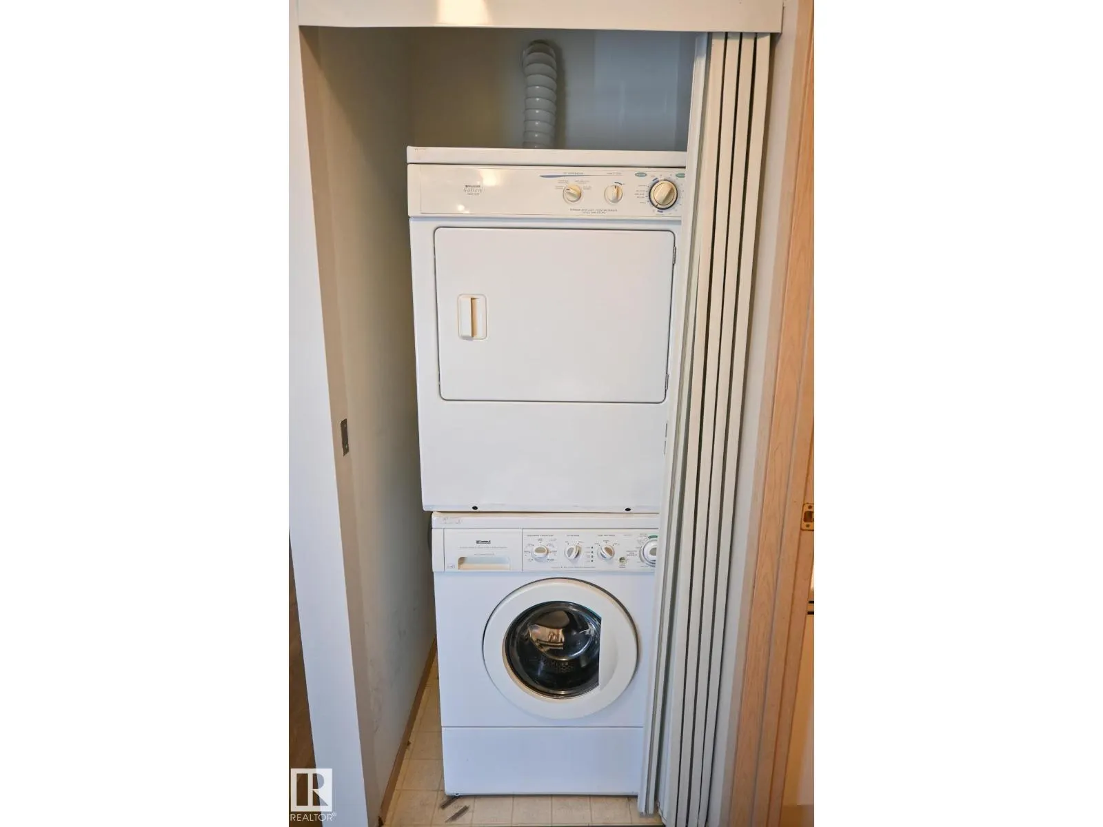 #429 9620 174 ST NW