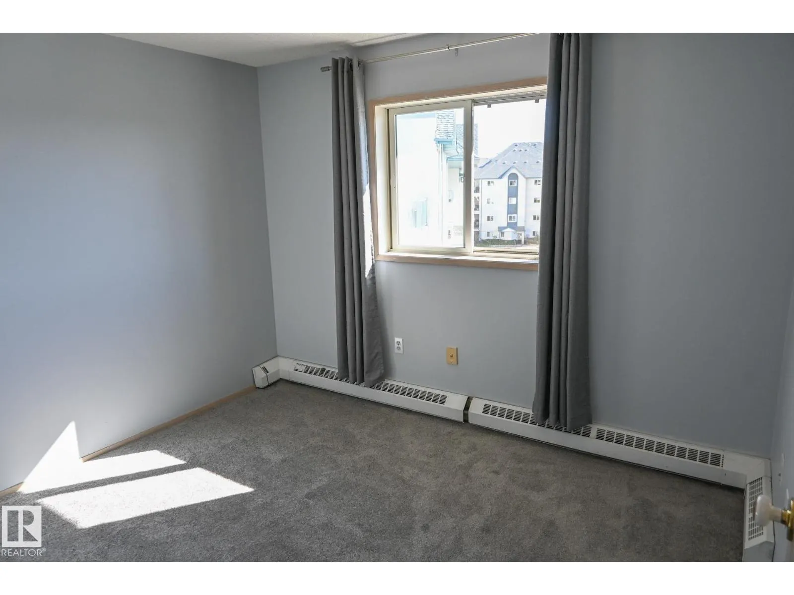 #429 9620 174 ST NW