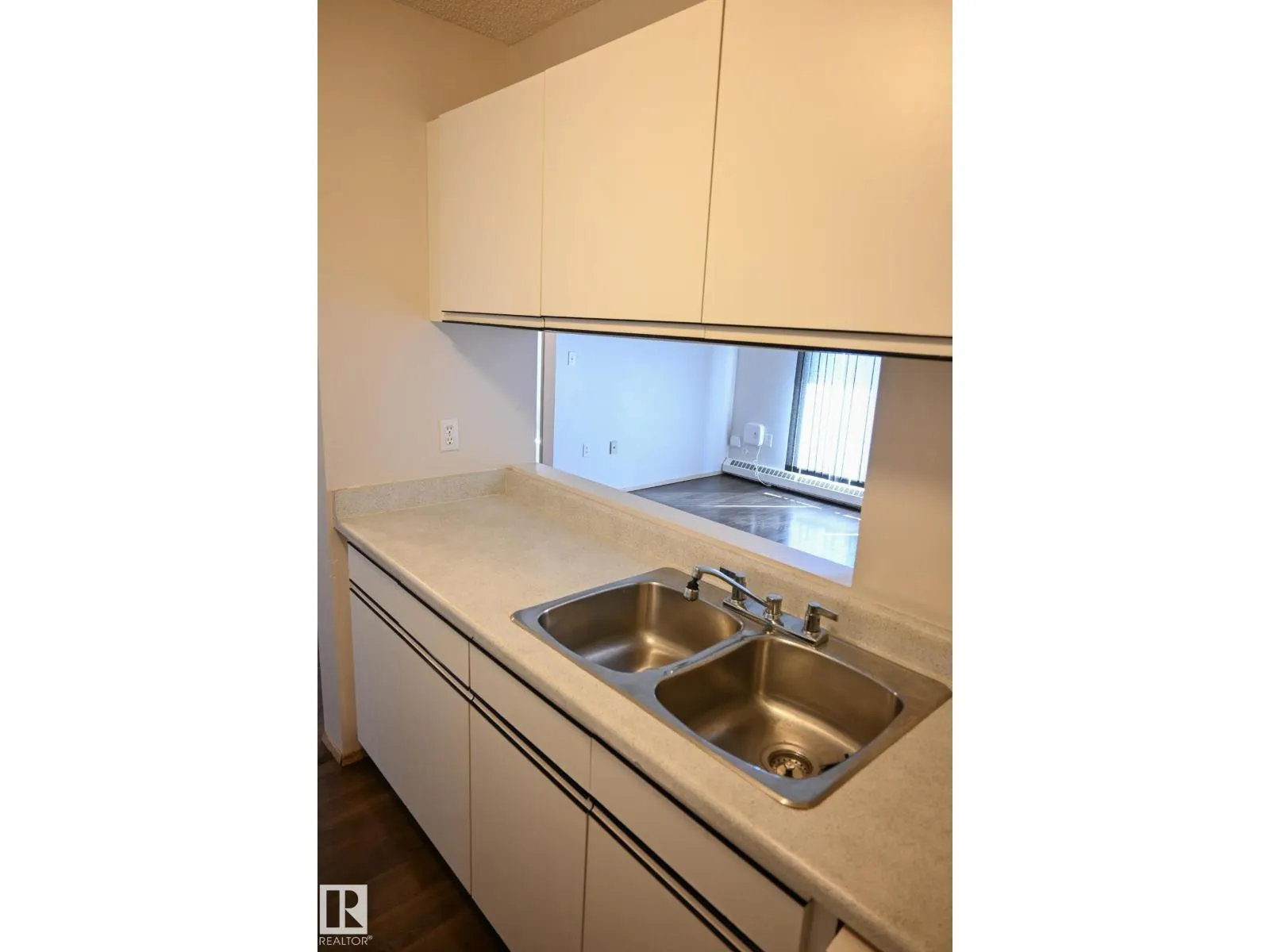 #429 9620 174 ST NW