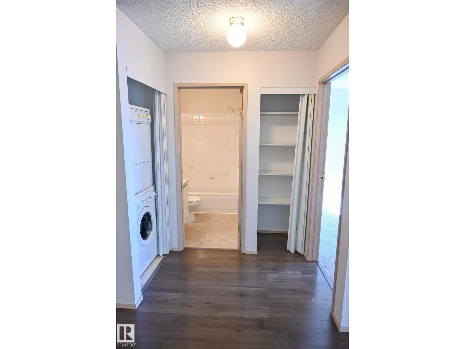 #429 9620 174 ST NW