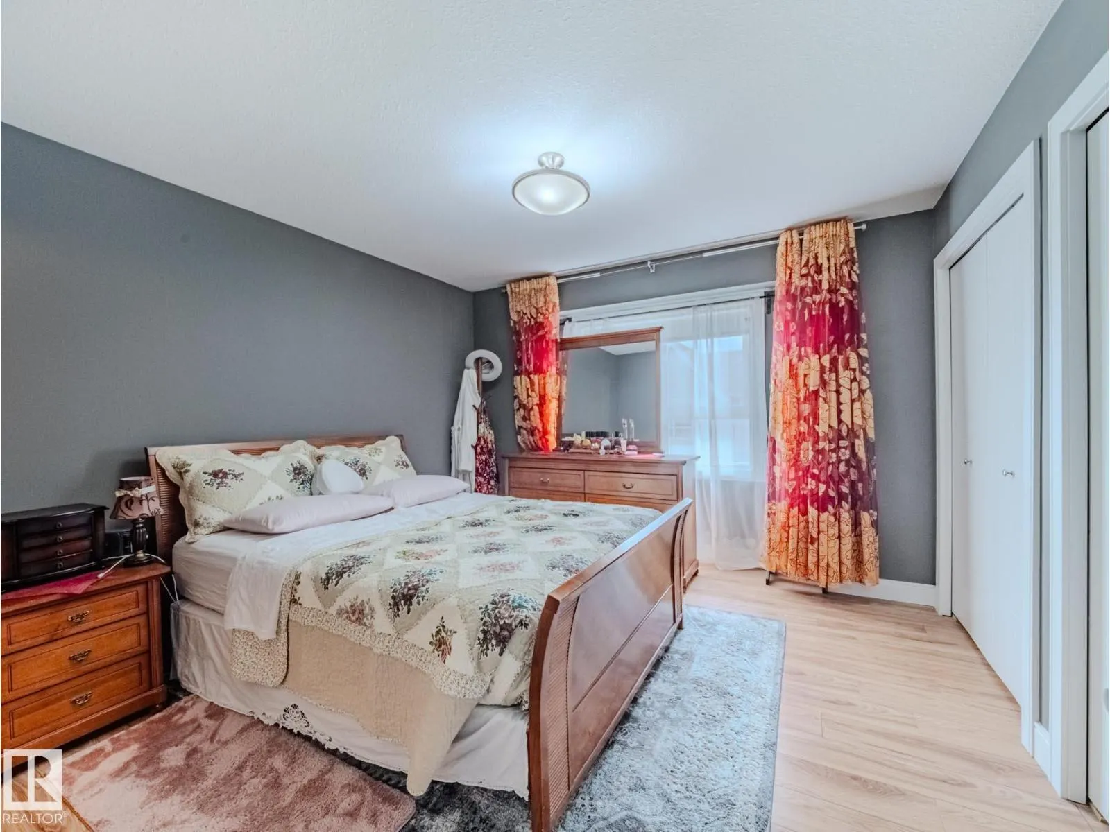 #37 13003 132 AV NW