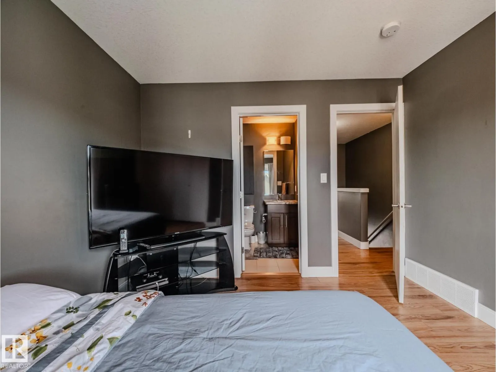 #37 13003 132 AV NW