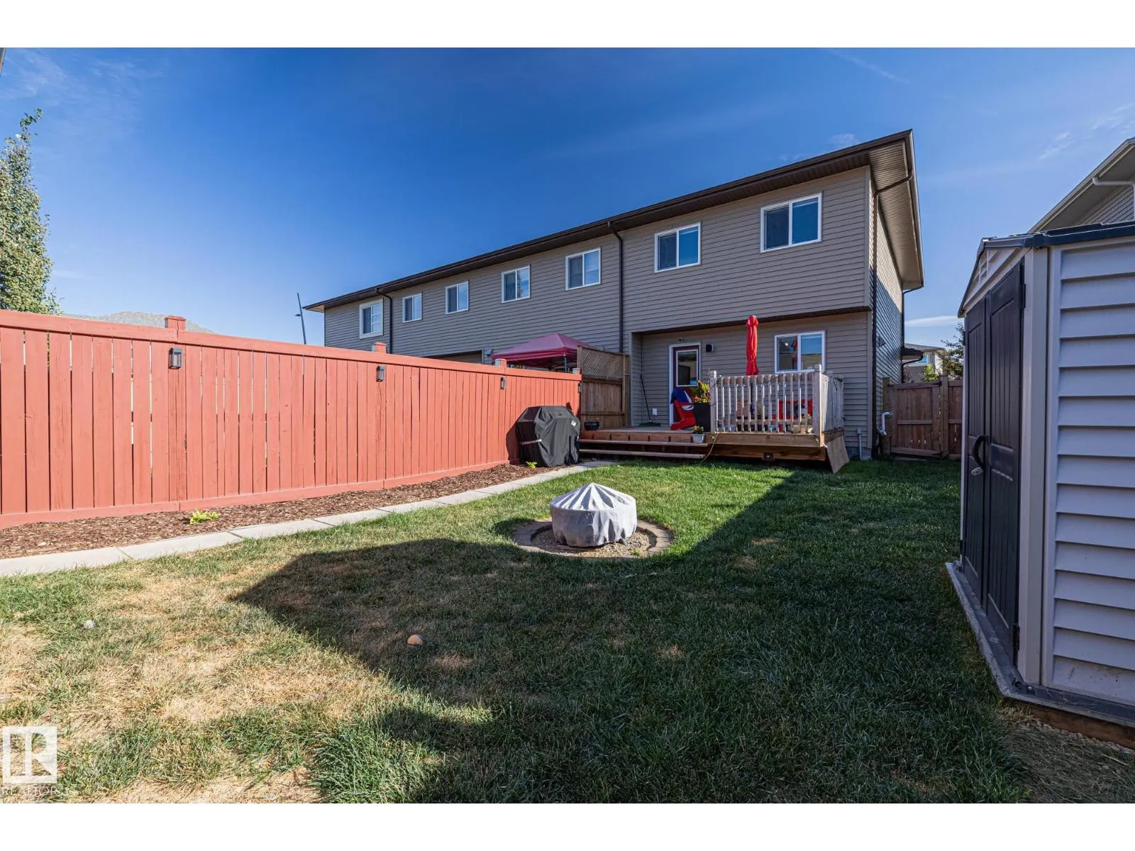 20110 27 AV NW