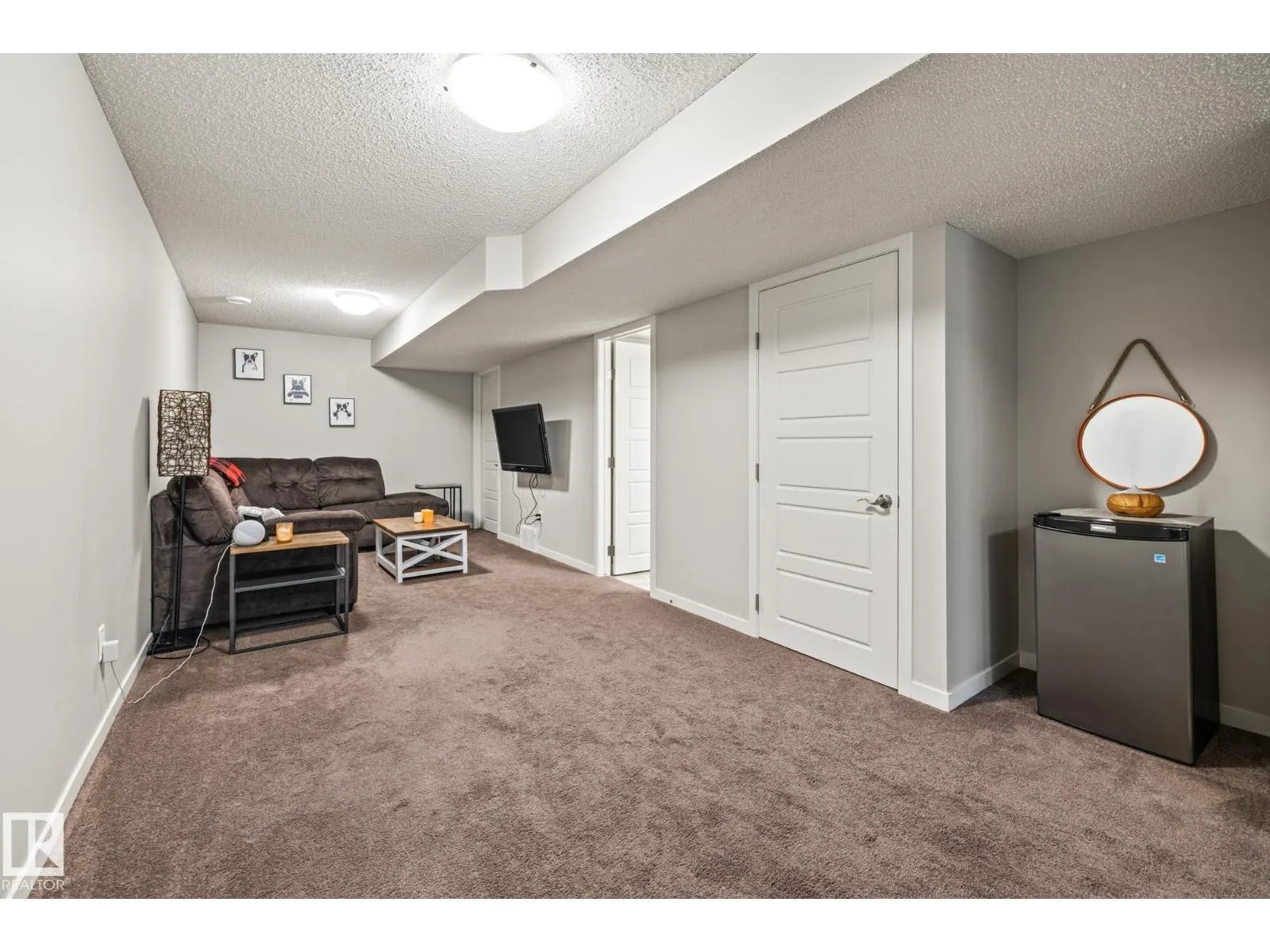 20110 27 AV NW