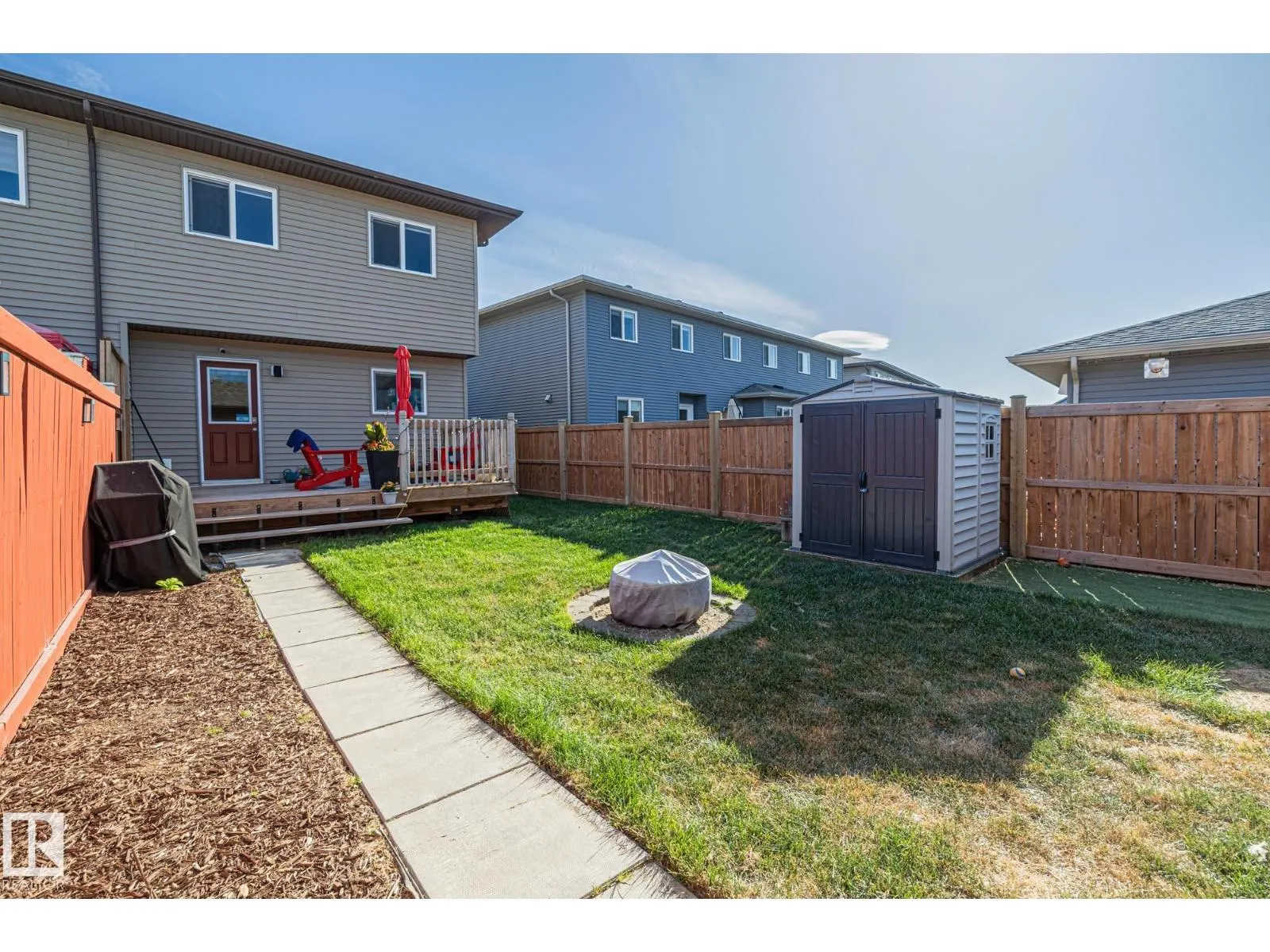 20110 27 AV NW