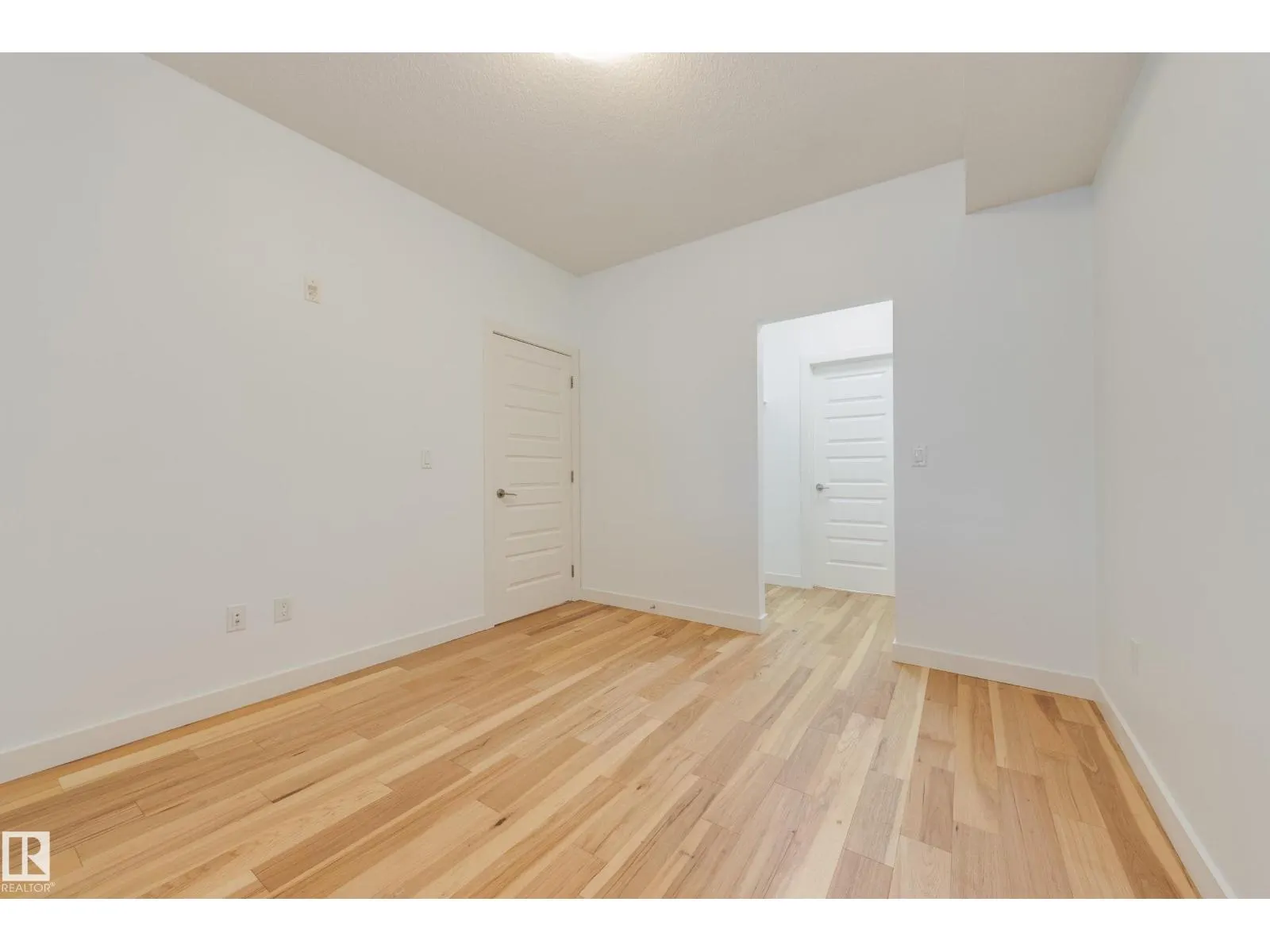 #103 8730 82 AV NW