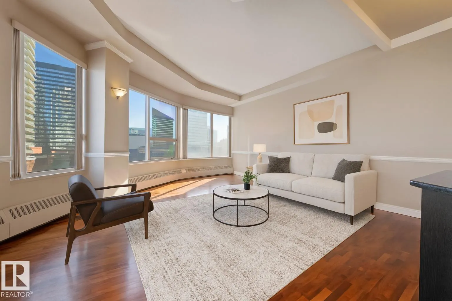 #601 10106 105 ST NW