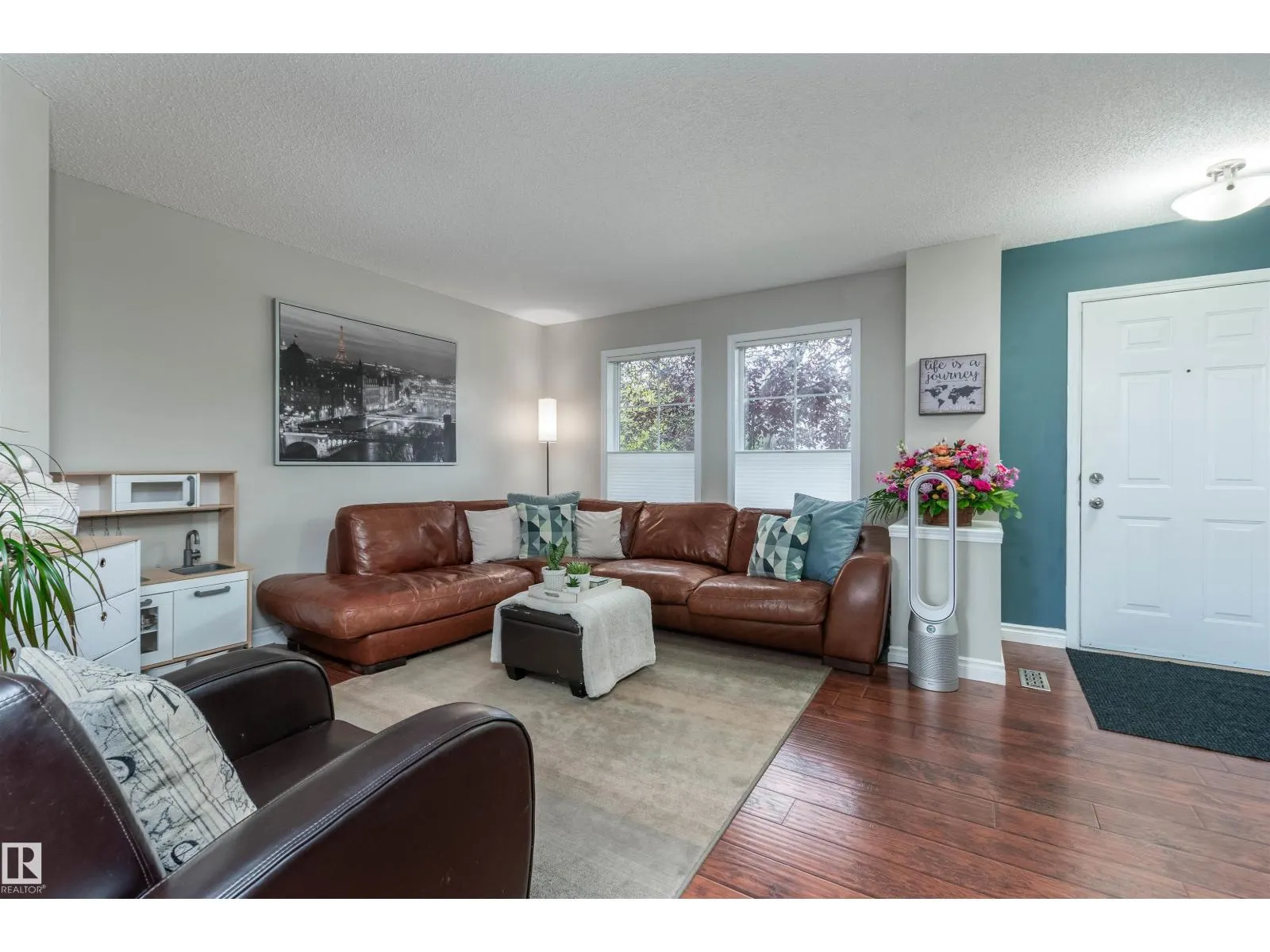 5624 202 ST NW
