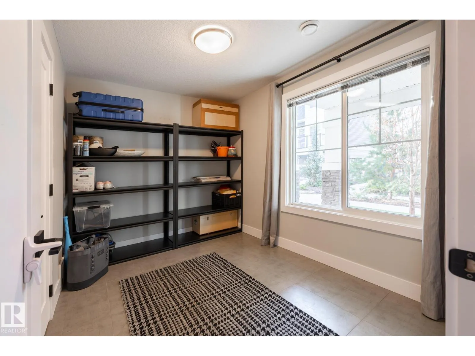 #30 230 Edgemont RD NW