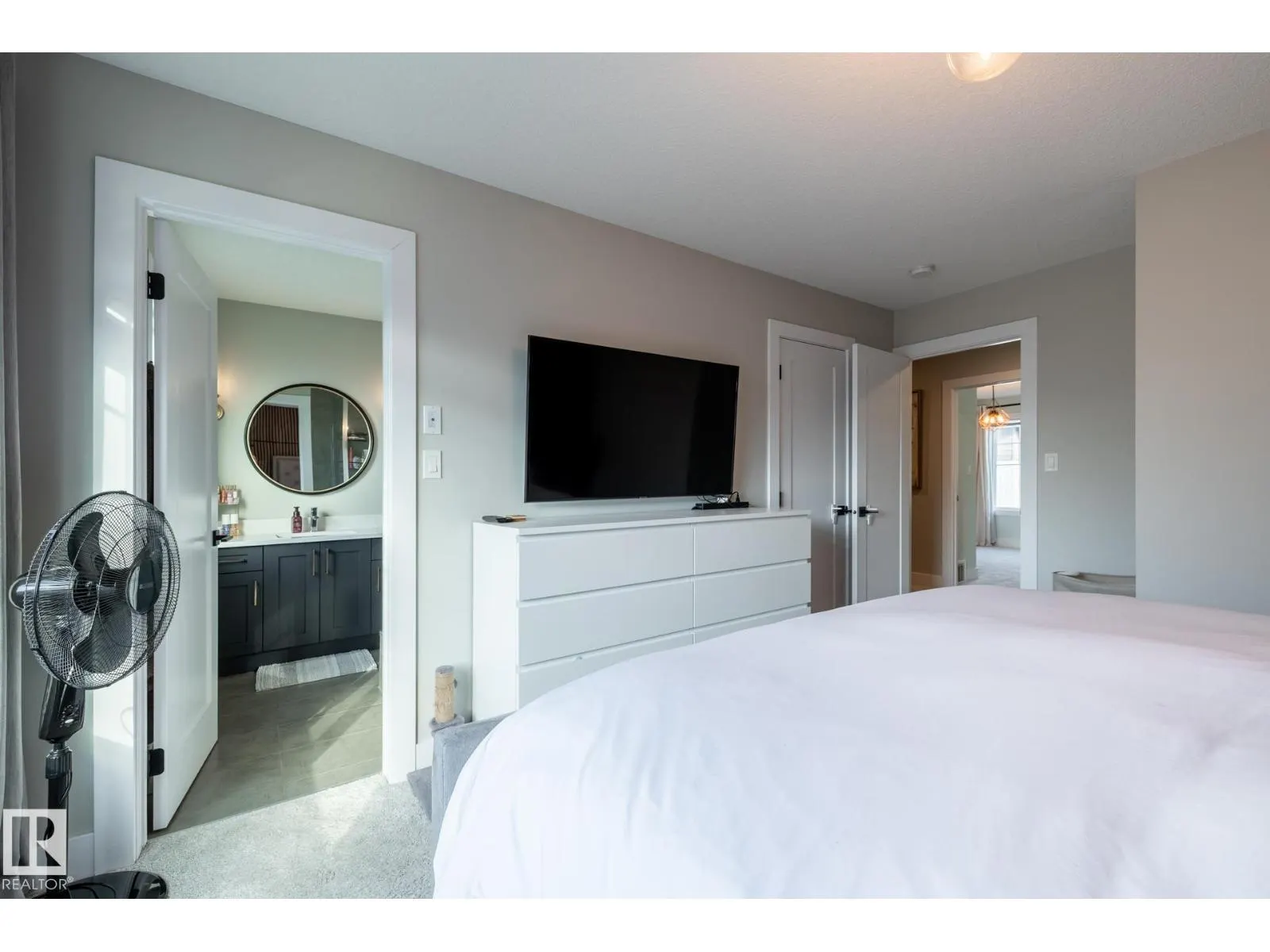 #30 230 Edgemont RD NW